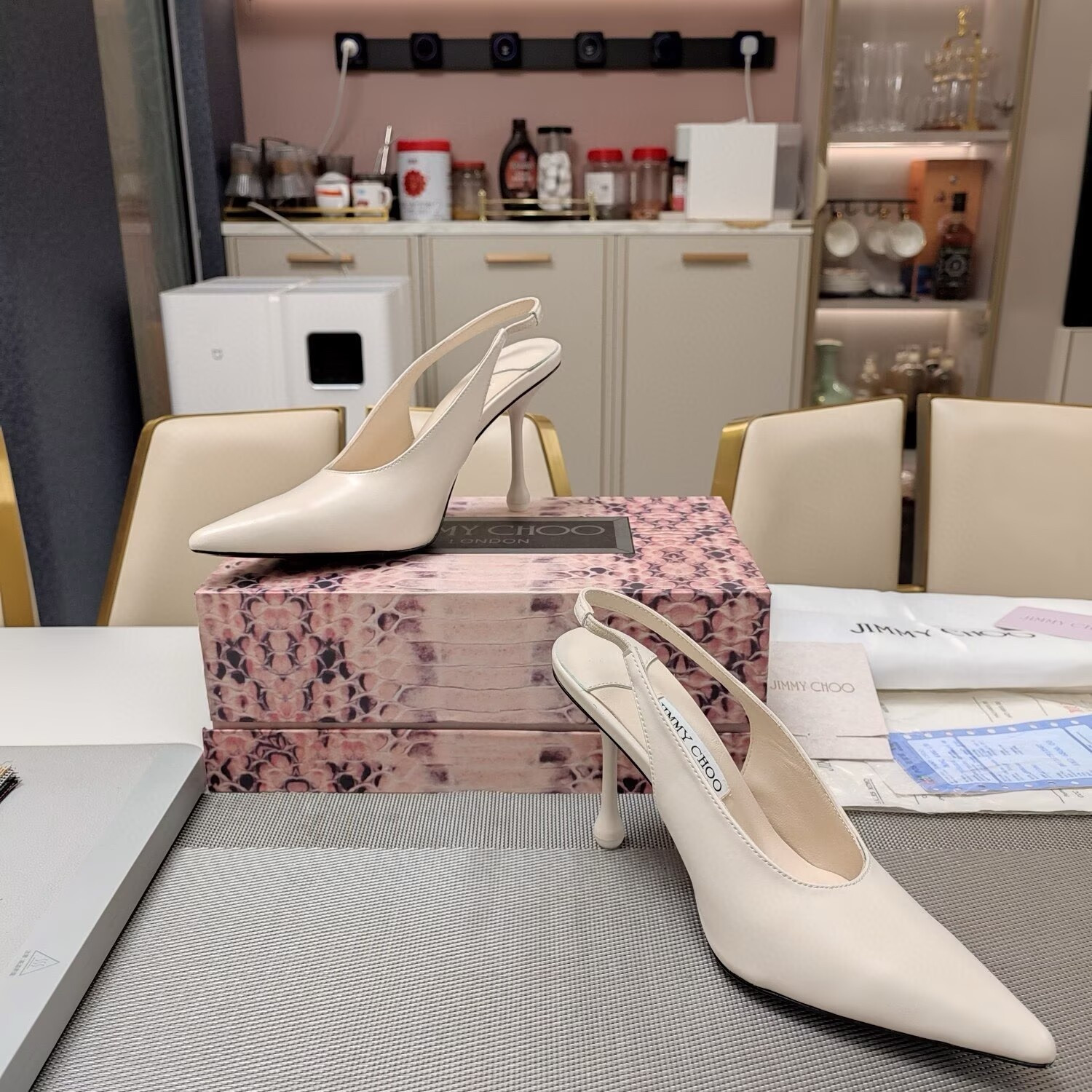 ua Ji*y Ch* leather pumps 100mm