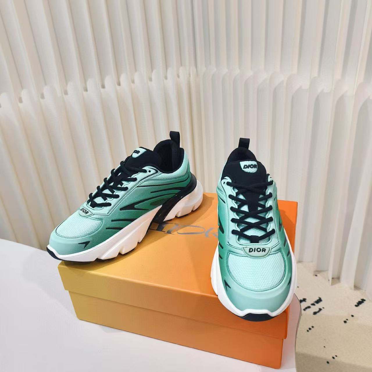UA D*0r Sneaker