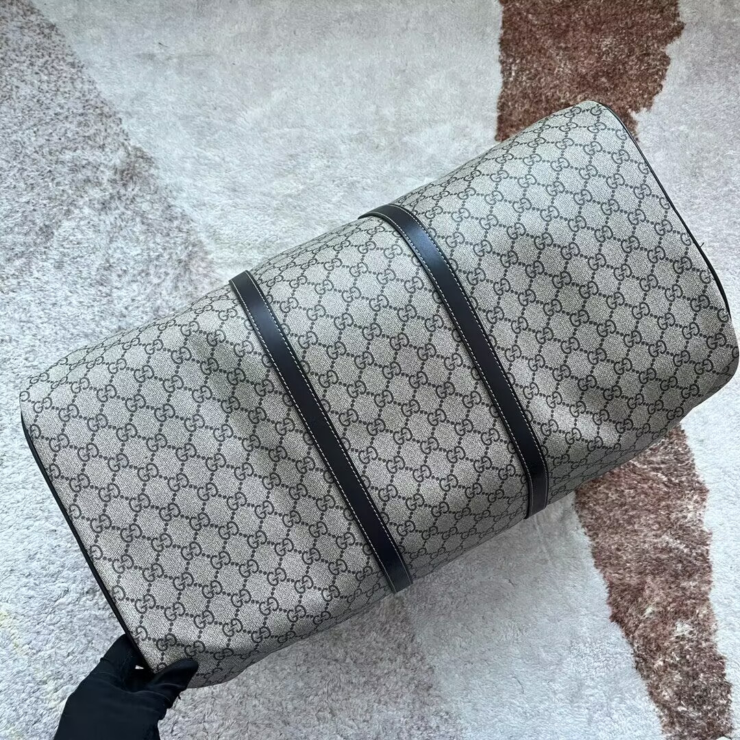 G*u*i Keepall Bag