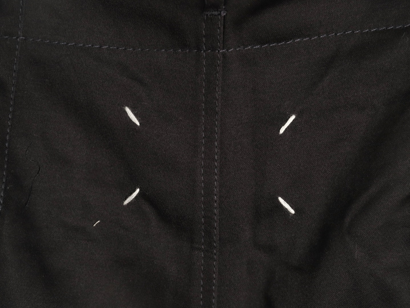 ma*s*n Ma*i*la 26ss shorts