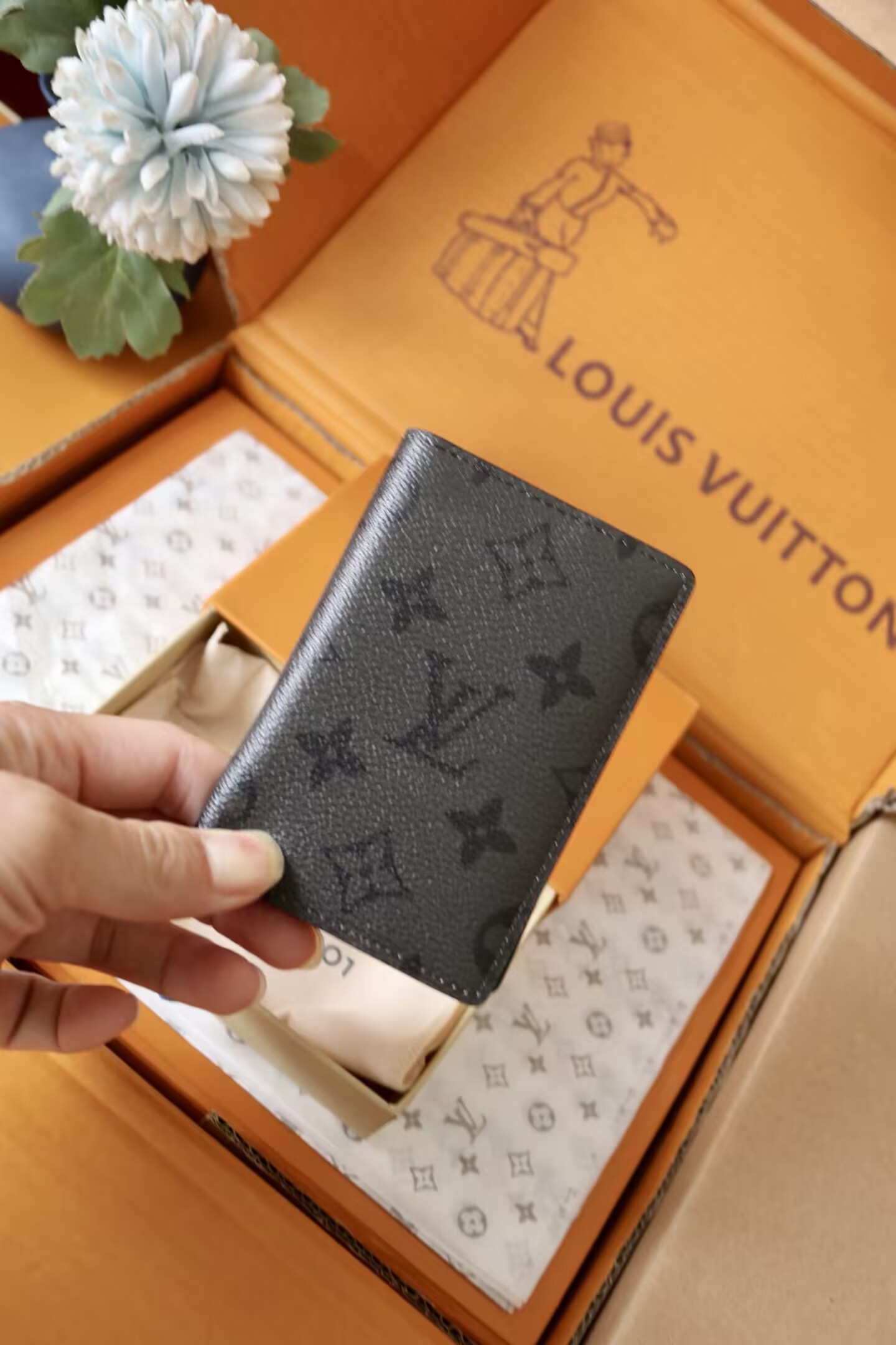 LV Pocket Organizer M26775