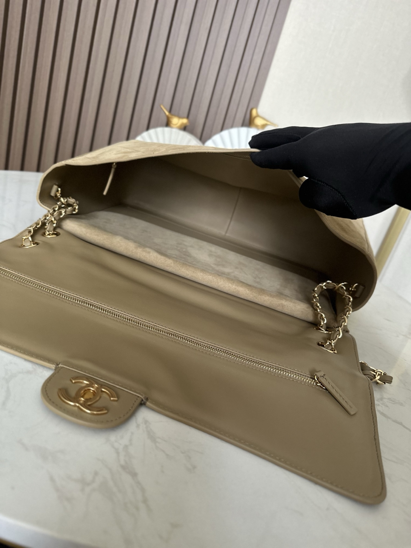 Ch*el flap bag as6234 38x26x11cm