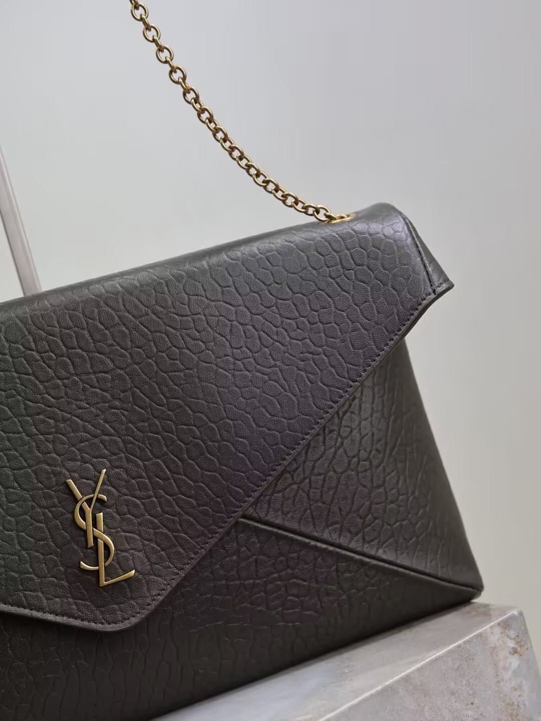 Y*L cassandre pouch on chain 35x22x3-4.2cm