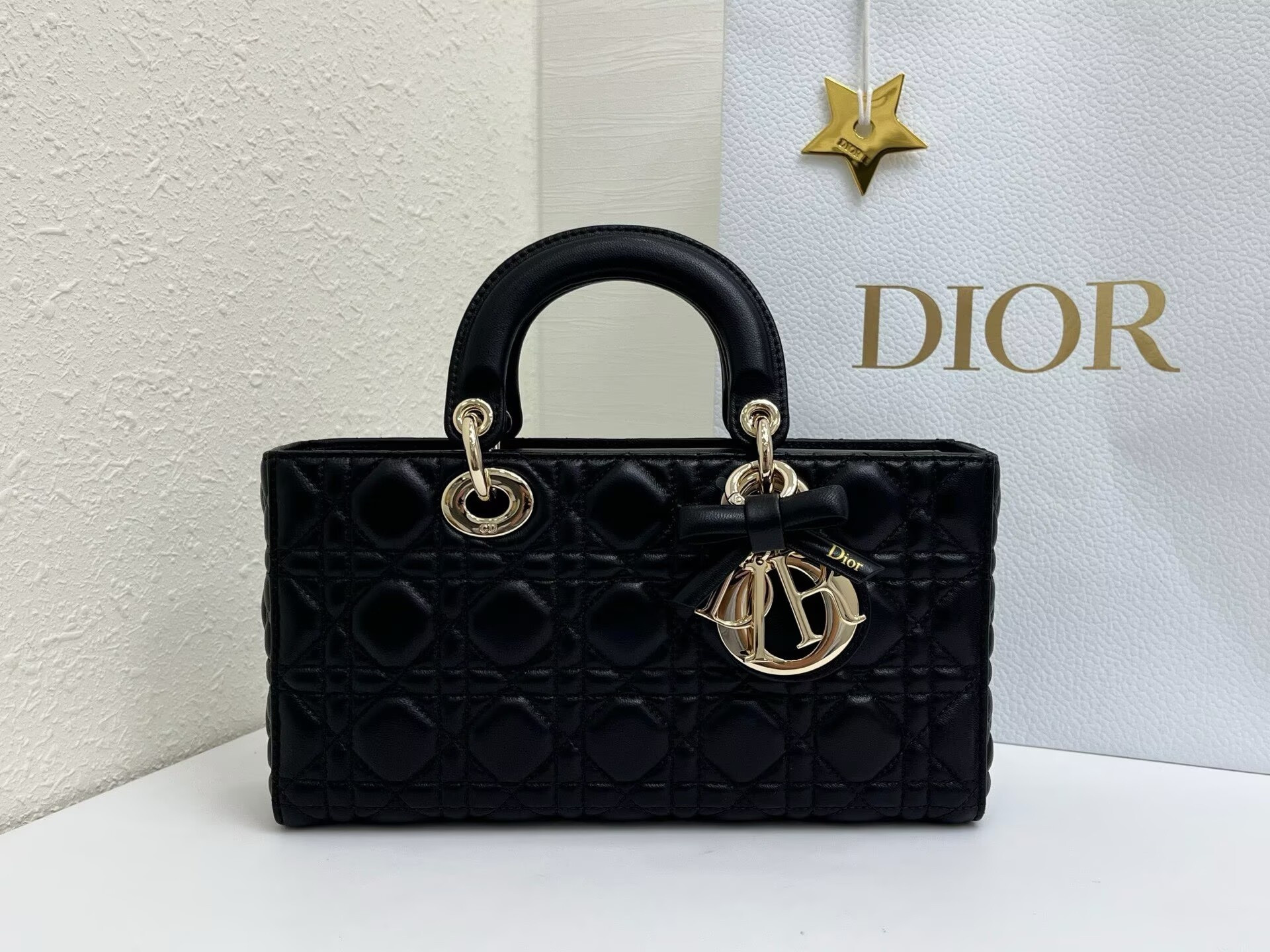 D*or medium lady d-joy bag 26 x13.5 x 5 cm