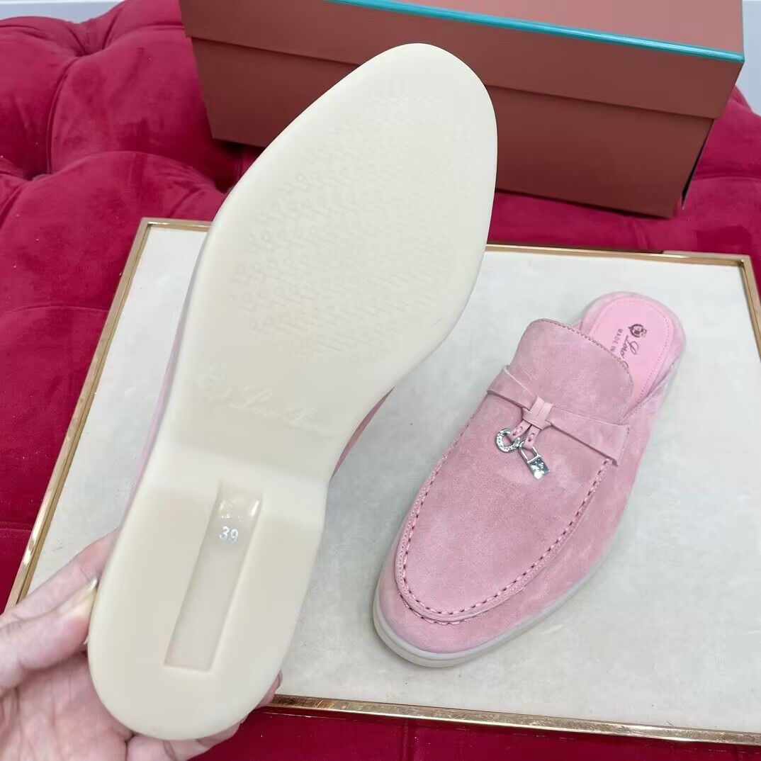 UA L**o p*ana Babouche Charms Walk Loafers