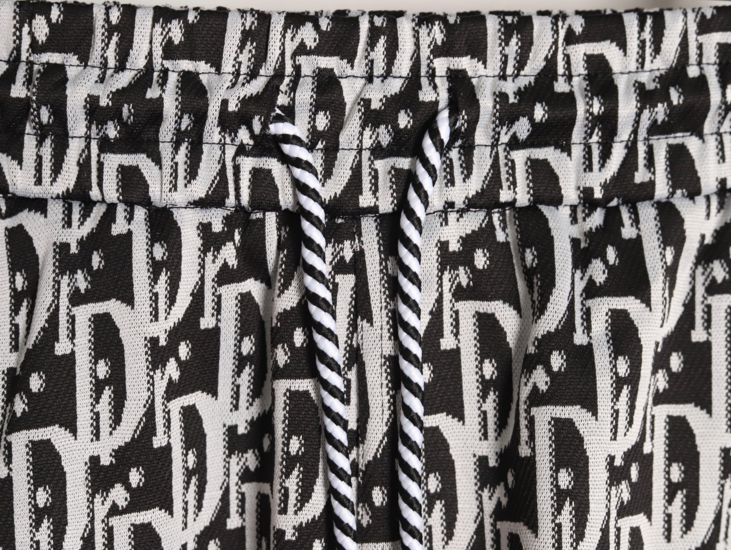 D*0r 25ss shorts