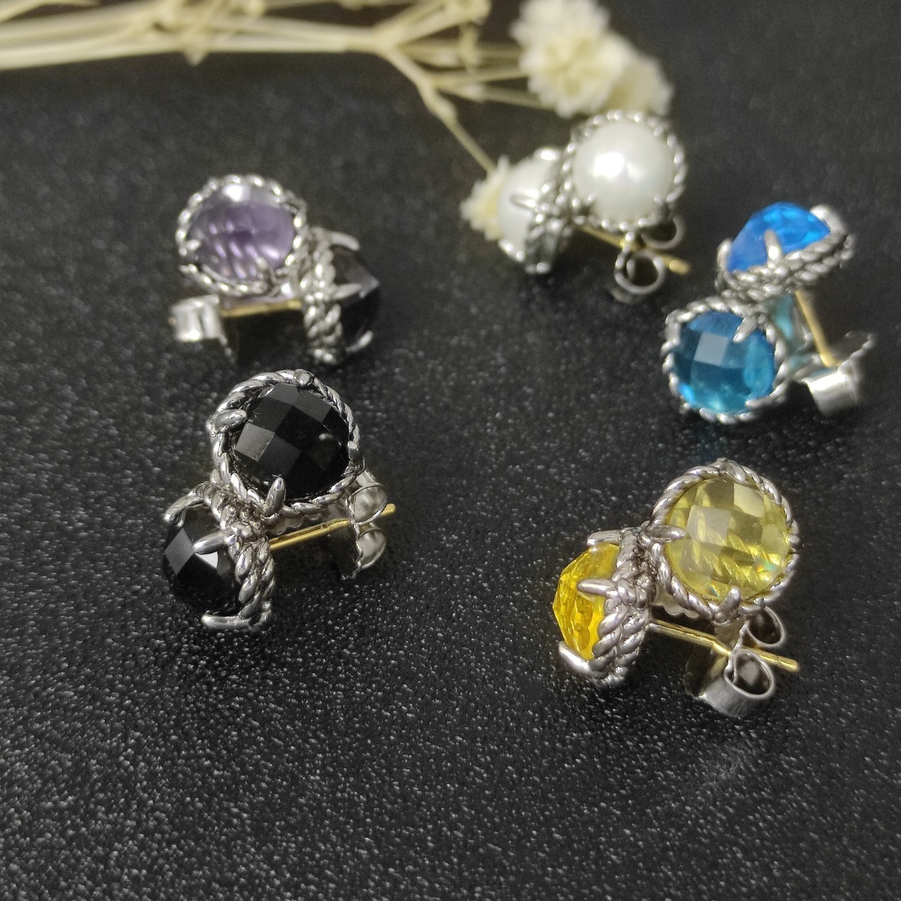 dau1d Yvrm*n four claw gem earrings(main stone 8mm)