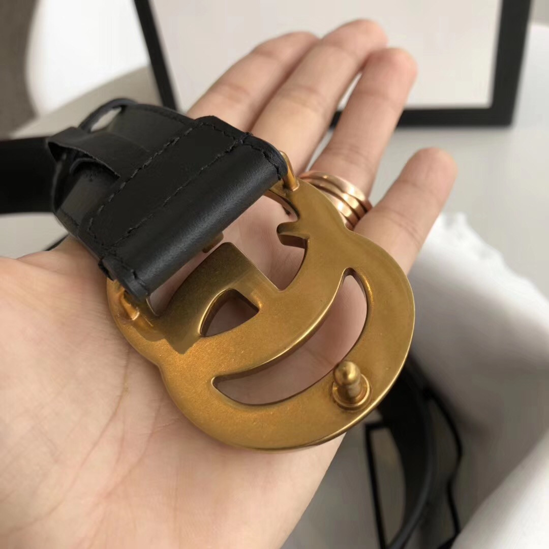 G*u*i GG buckle belt for women