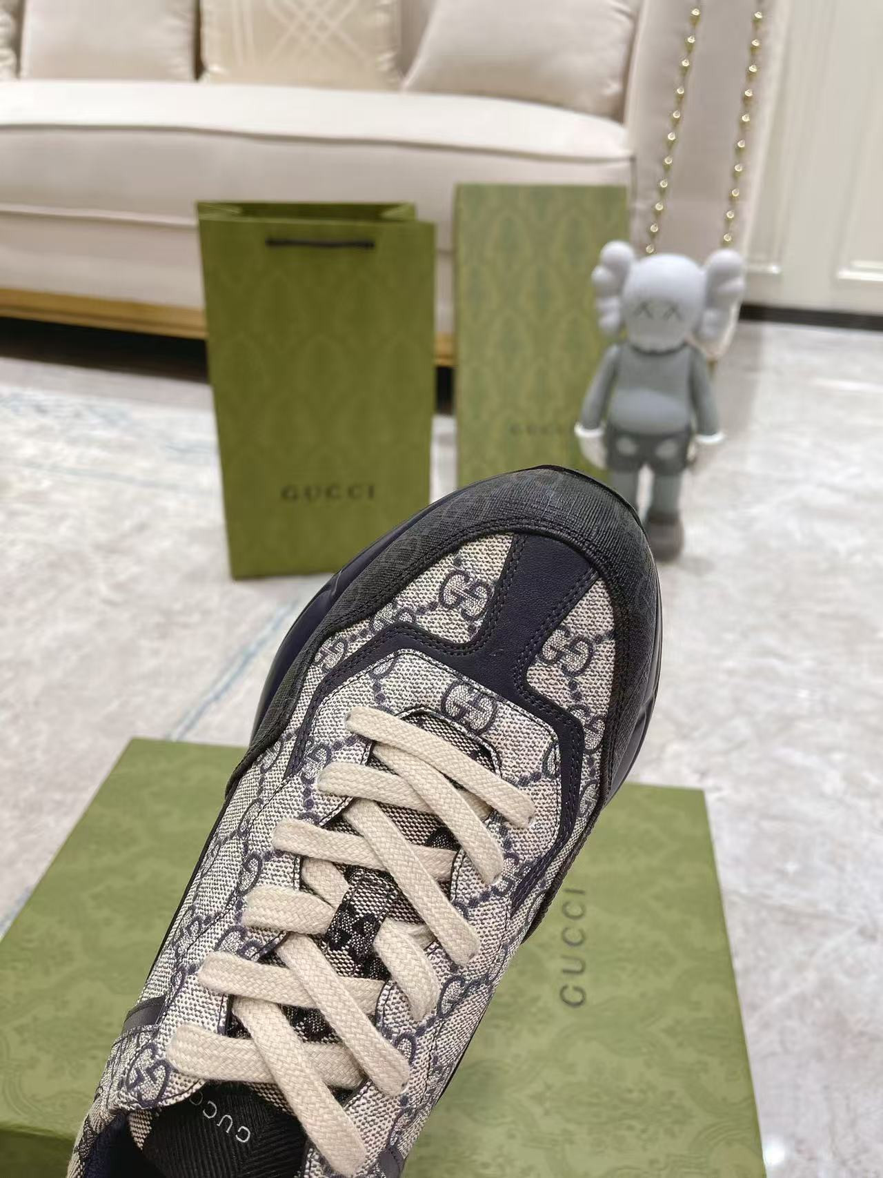 UA G*u*i GG Rhyton Sneaker