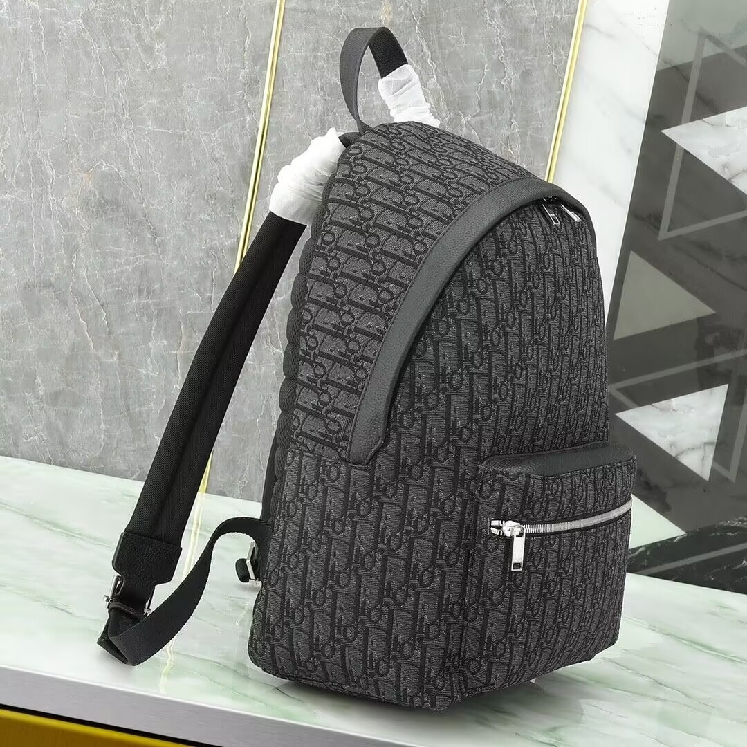 D*0r Travel Backpack 30x42x16 cm