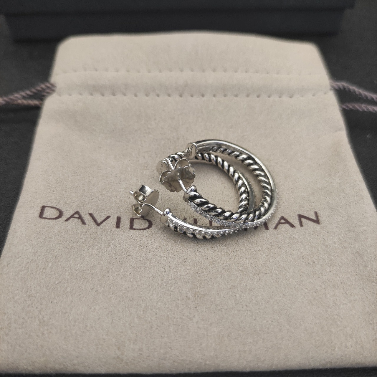 dau1d Yvrm*n lemniscate di*m*nd earrings(inner diameter about 2cm)