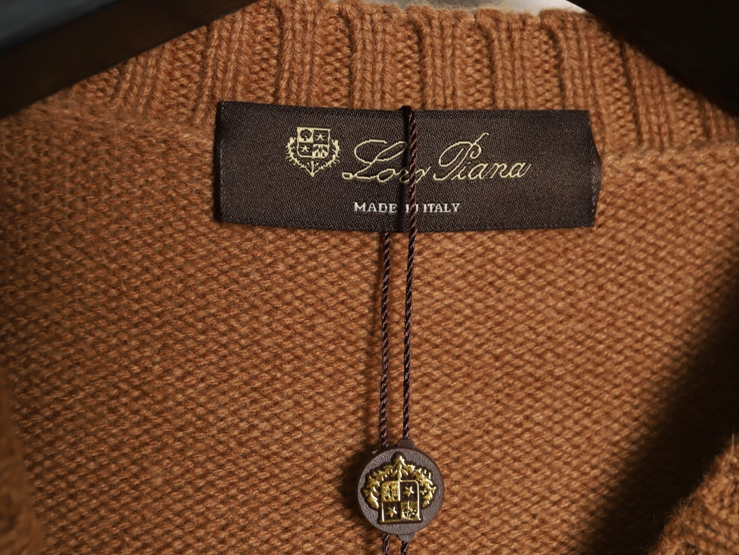 L**o p*ana LP knitting Sweaters