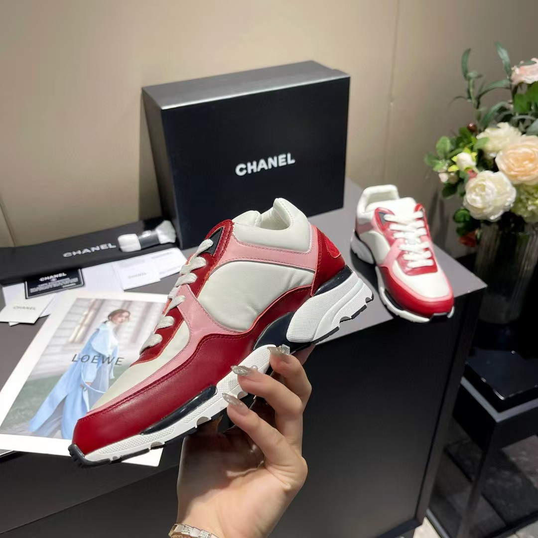 UA Ch*el SNEAKERS