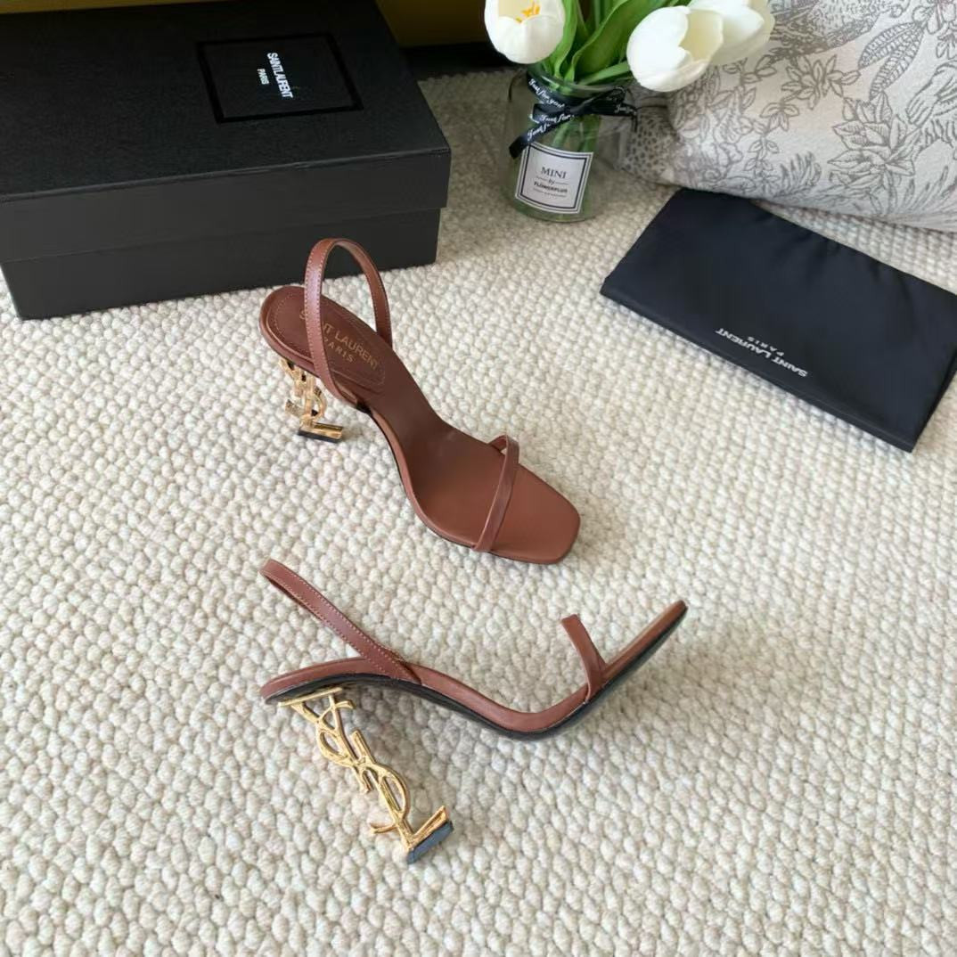 ua Y*L opyum sandals