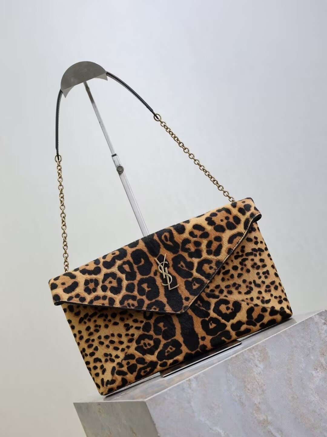 Y*L cassandre large pouch on chain in pony hair leather 29.5x18x5cm