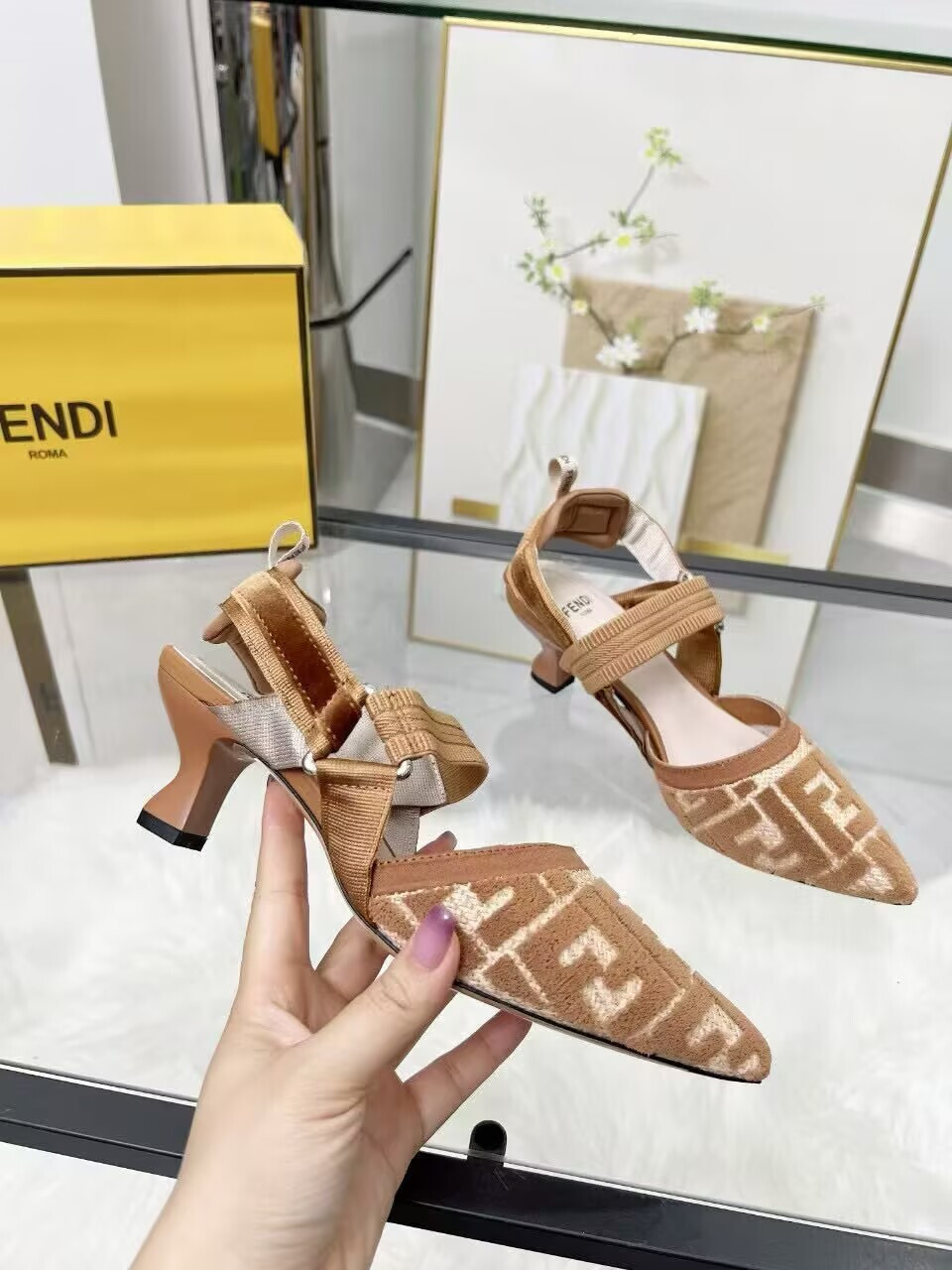 ua F**di slingback pumps