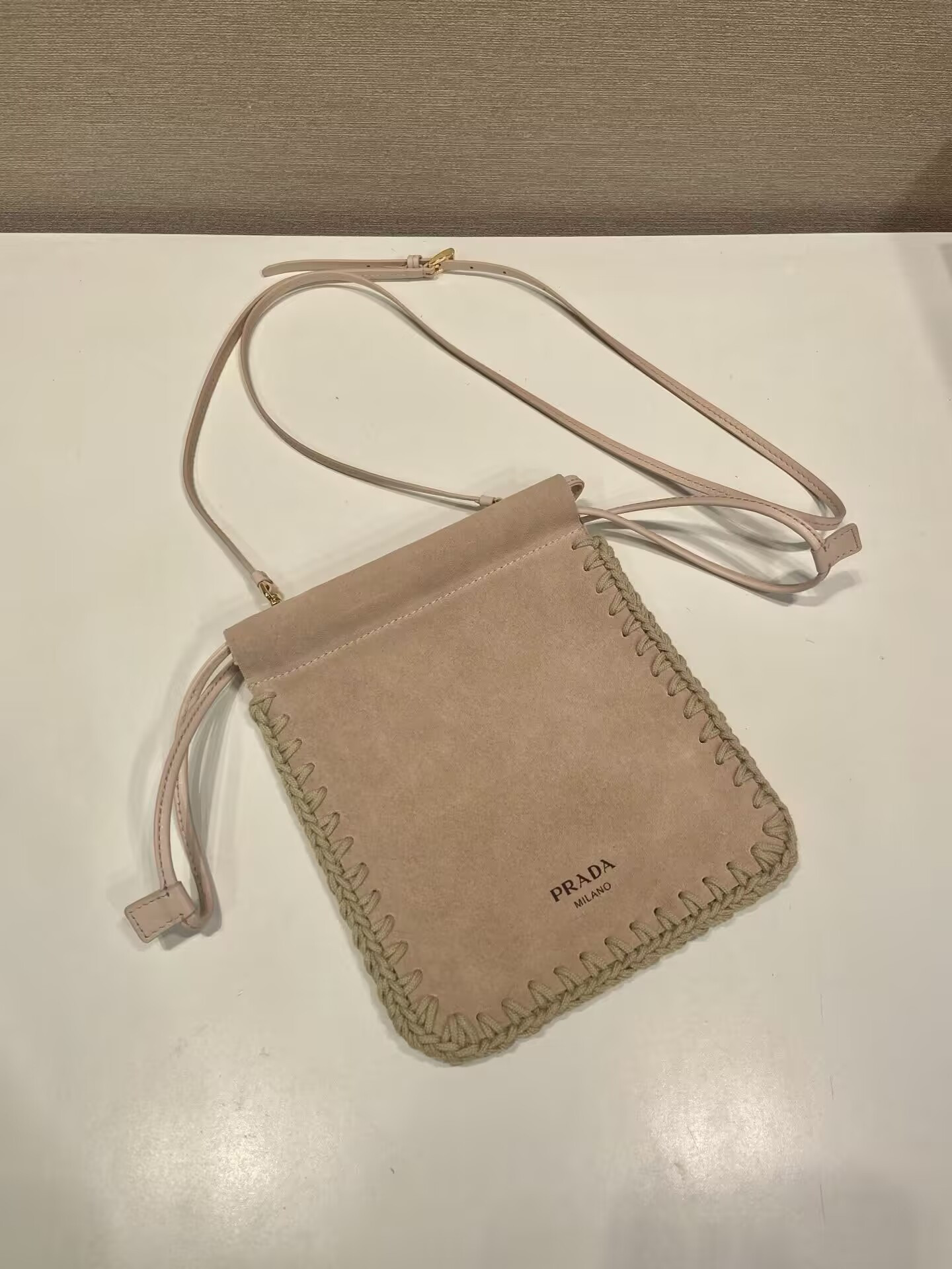 Pra*a suede smartphone case 22x17.5cm