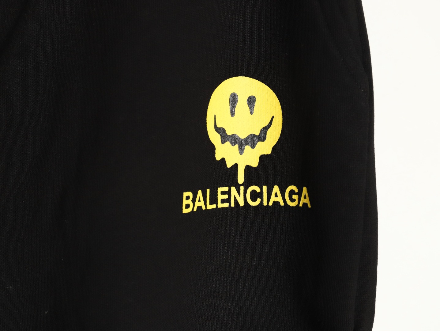 Ba*len*cia*ga BLCG shorts