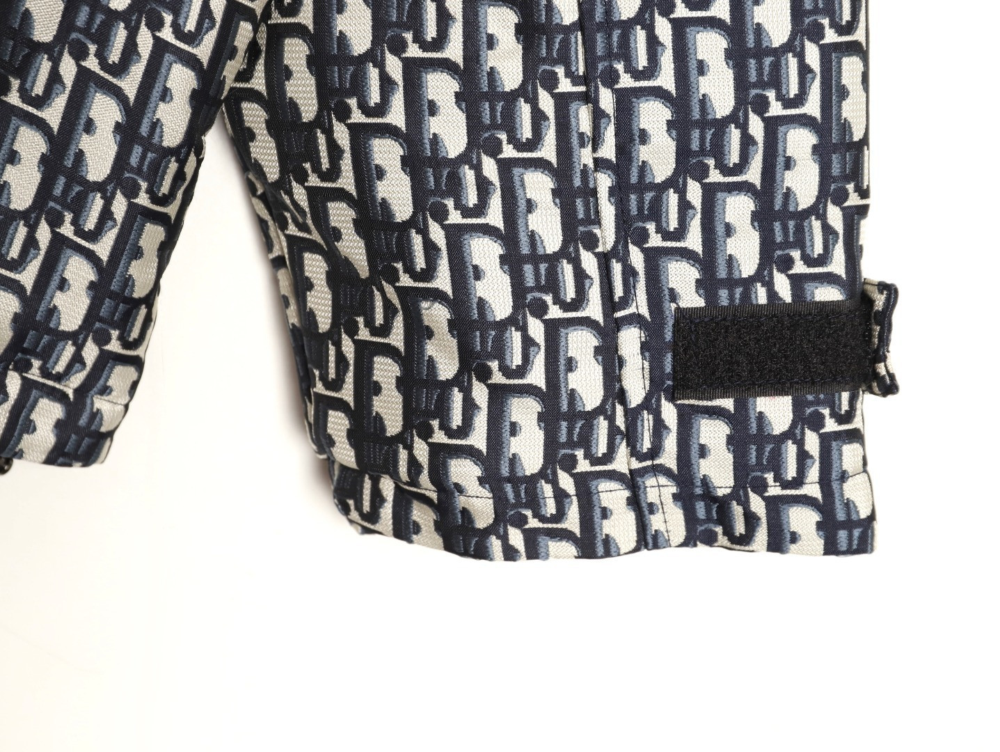 D*0r Cotton Coats