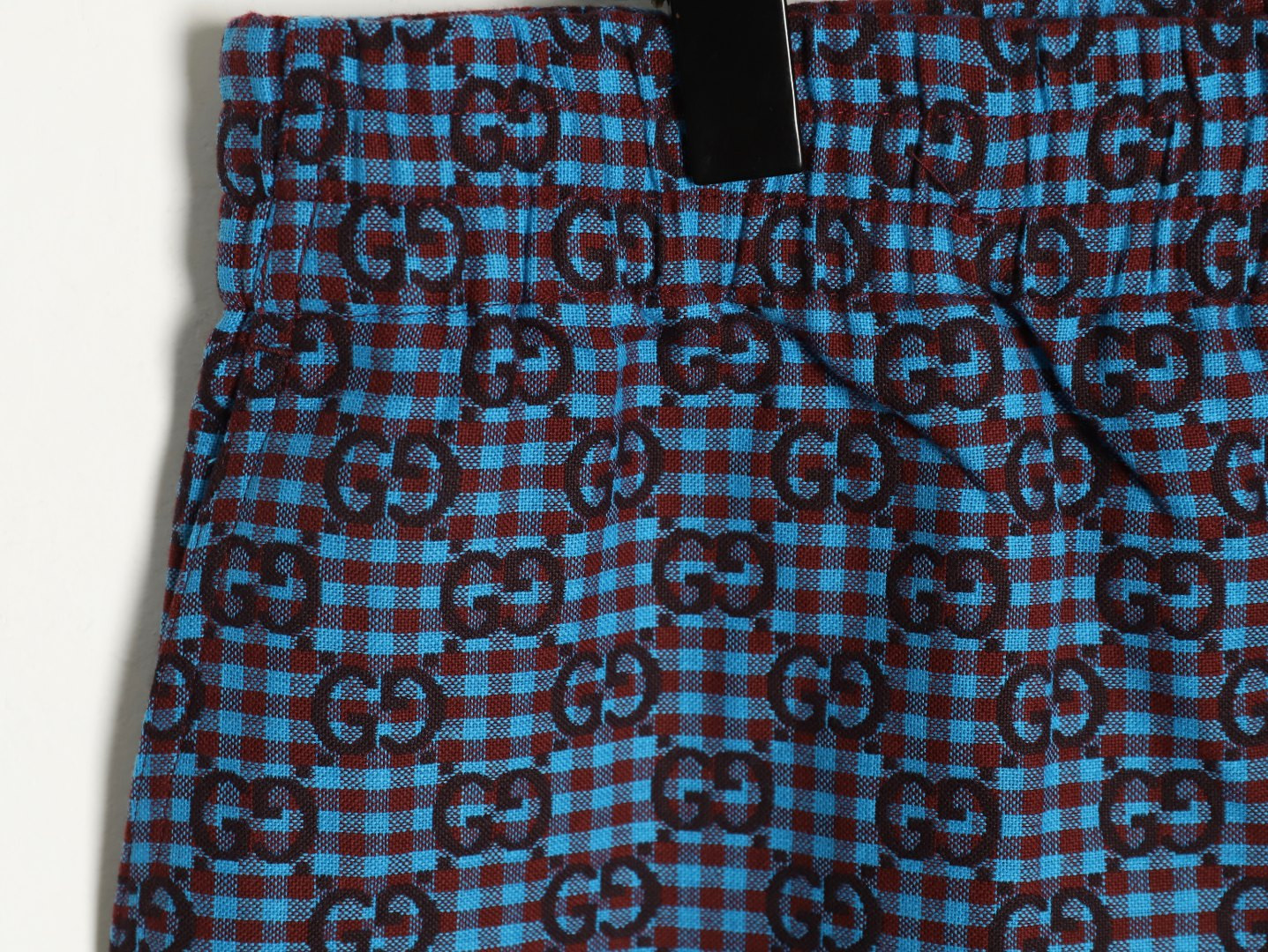G*u*i 25SS shorts