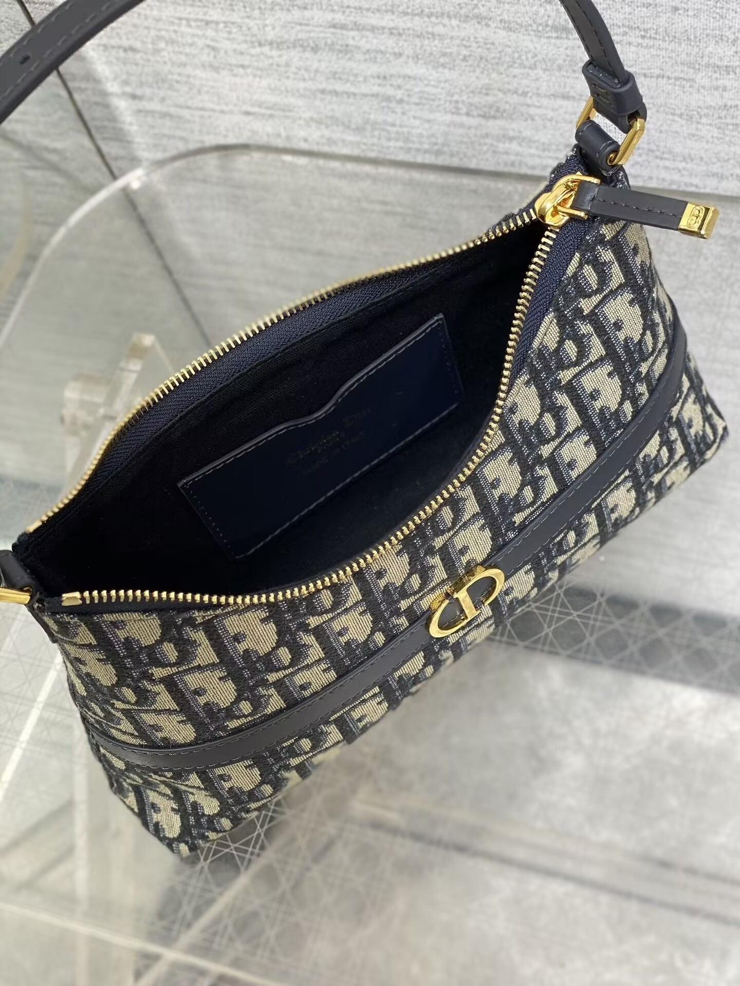 D*0r 30 Montaigne Cigale Bag 18x6.5x11cm