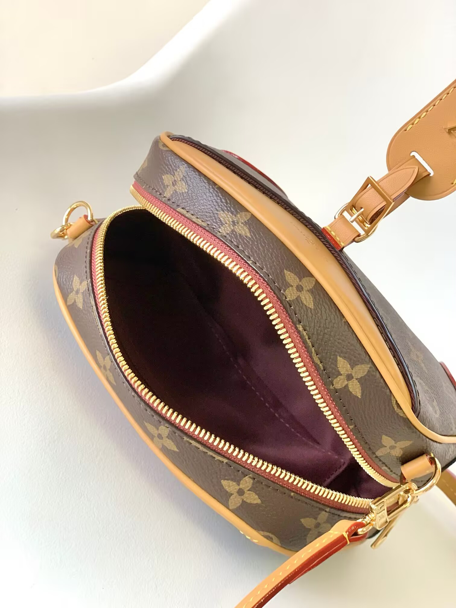 LV DEAUVILLE MINI M45528 22x15x7cm