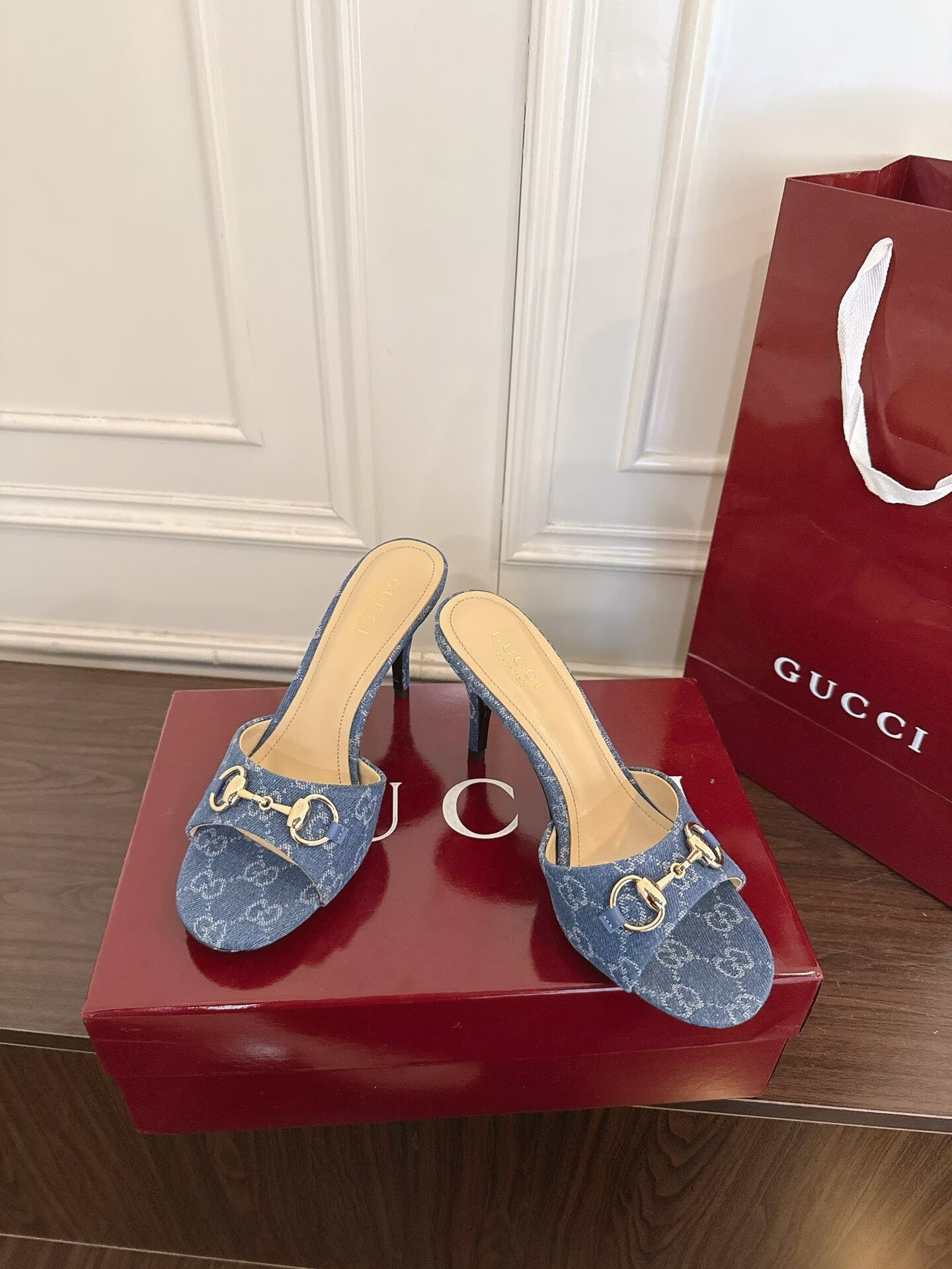 ua G*u*i slide sandal with horsebit