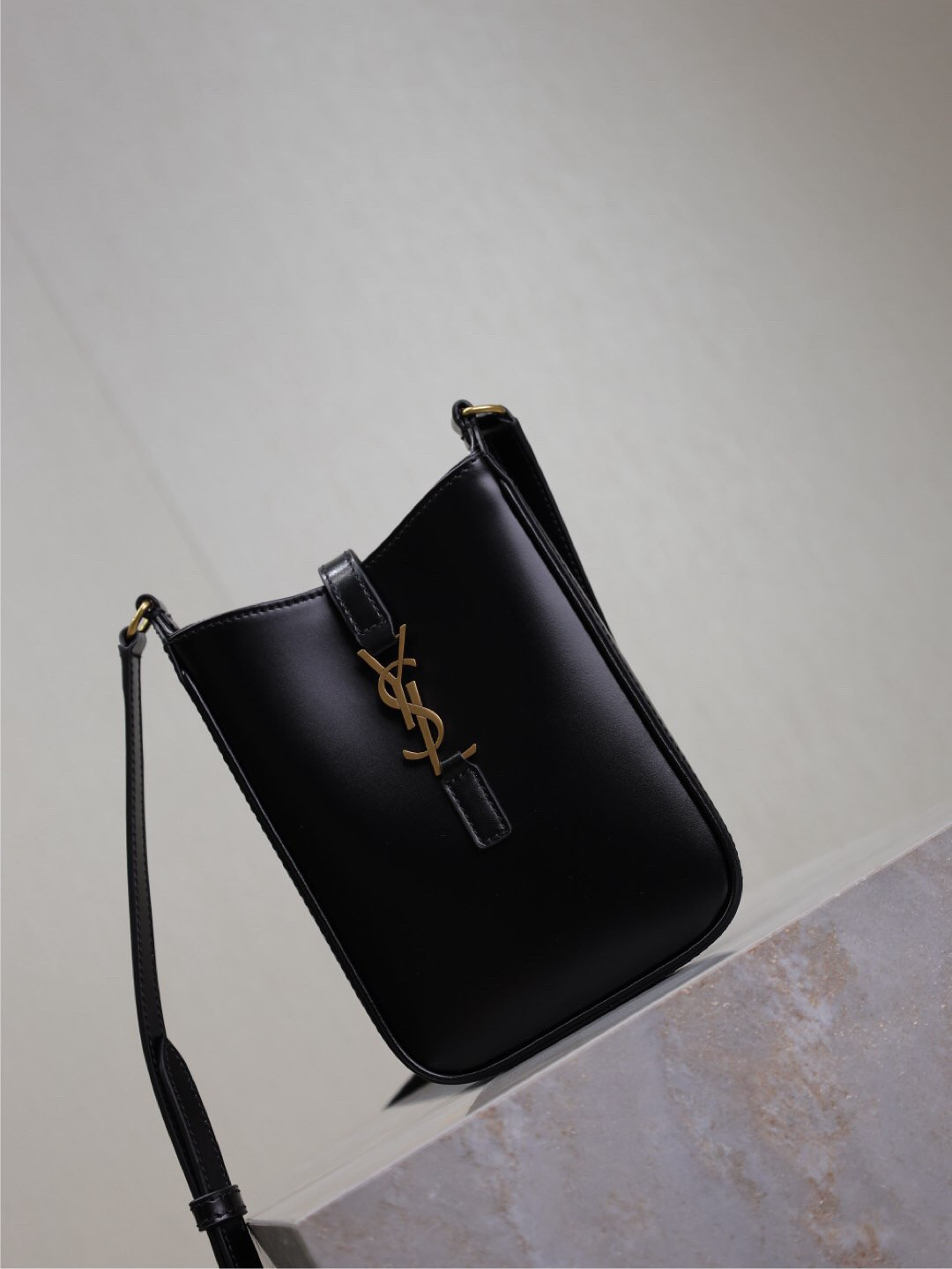 Y*L LE 5 A 7 Mini 18x13.5x3.5cm