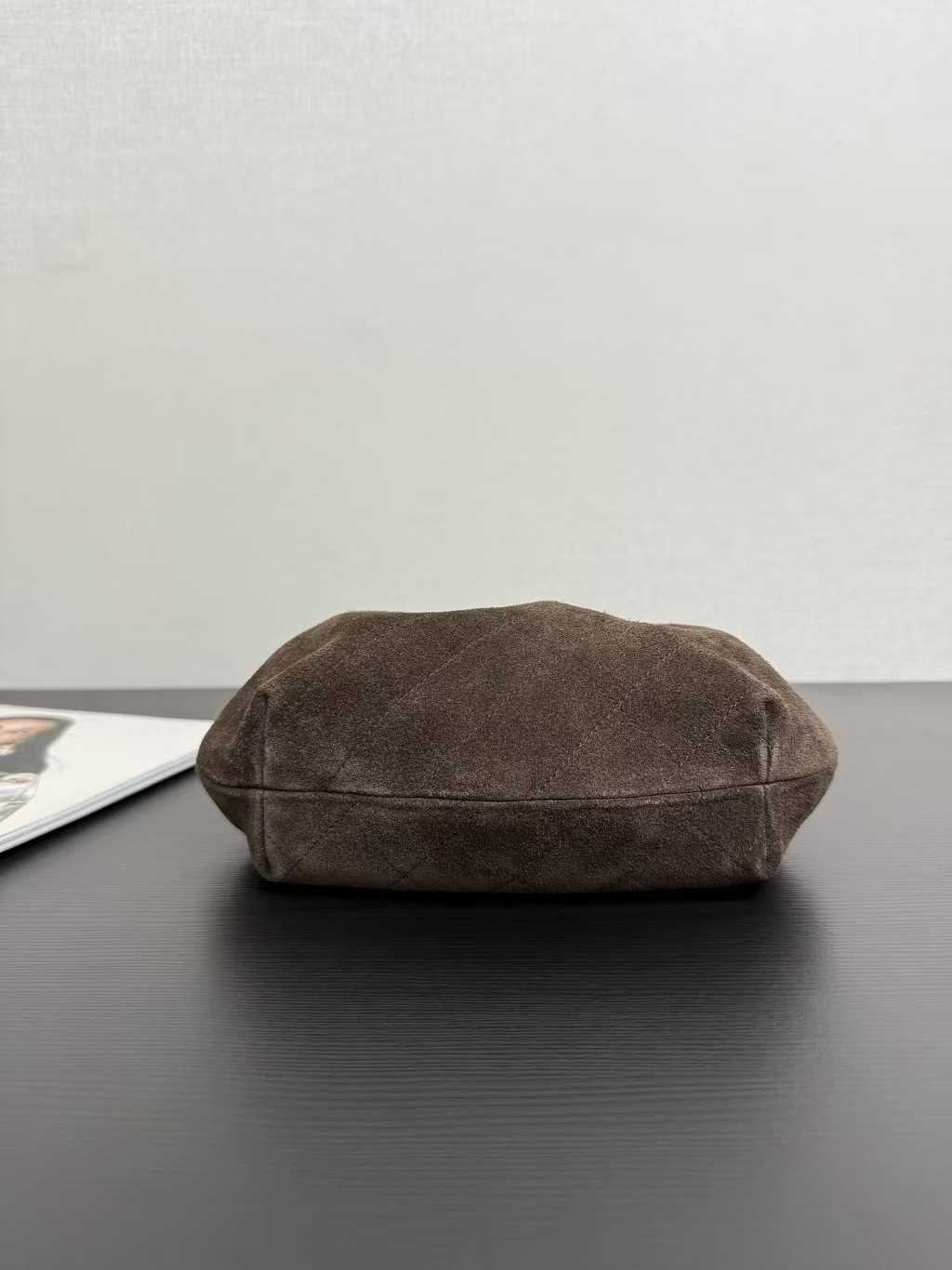 Ch*el pouch 16x26(included handle height)x4.5cm