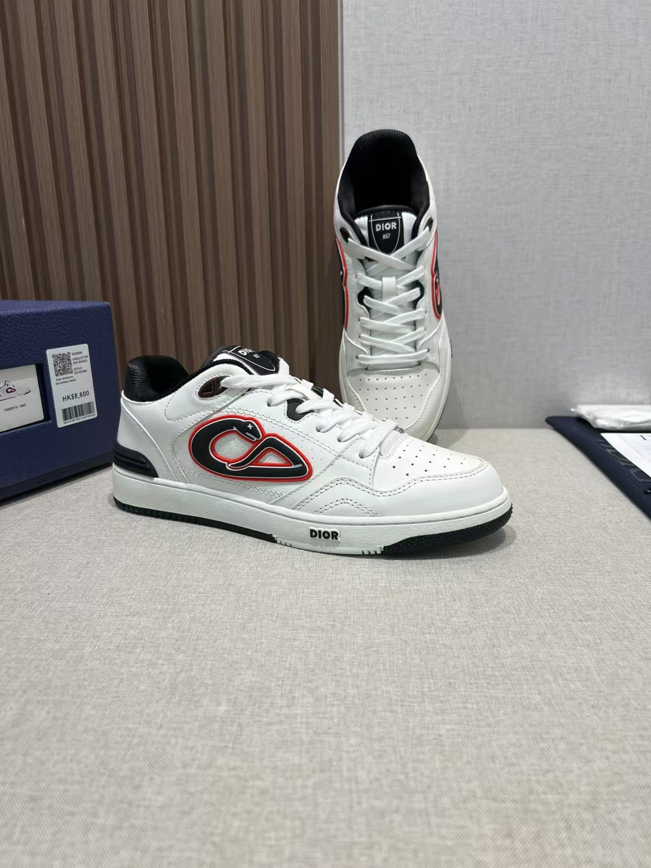 UA D*0r Sneakers