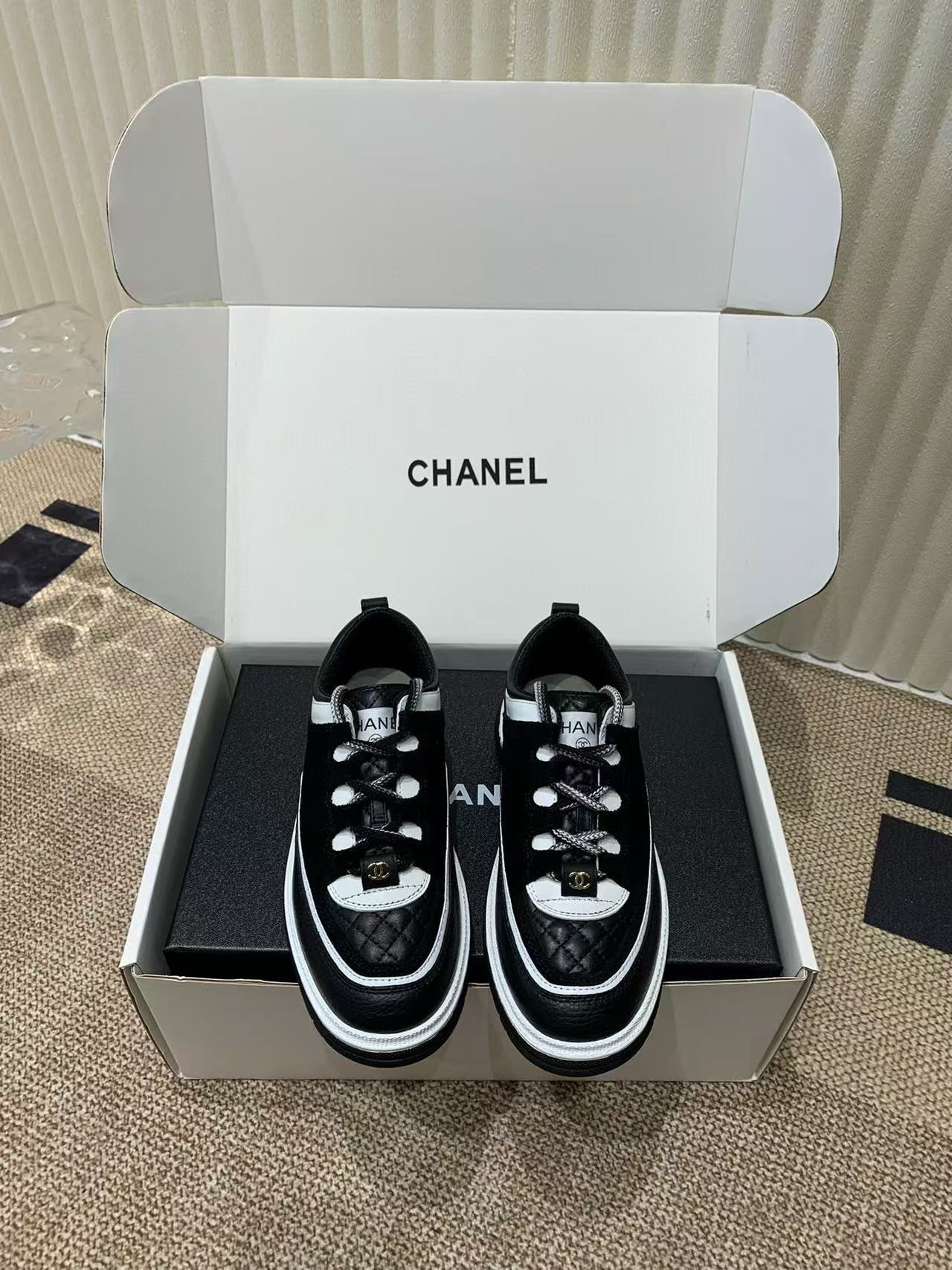 UA Ch*el Sneaker