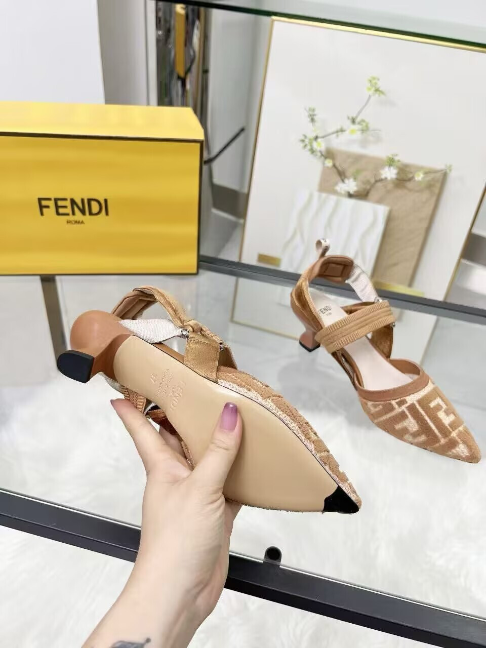 ua F**di slingback pumps