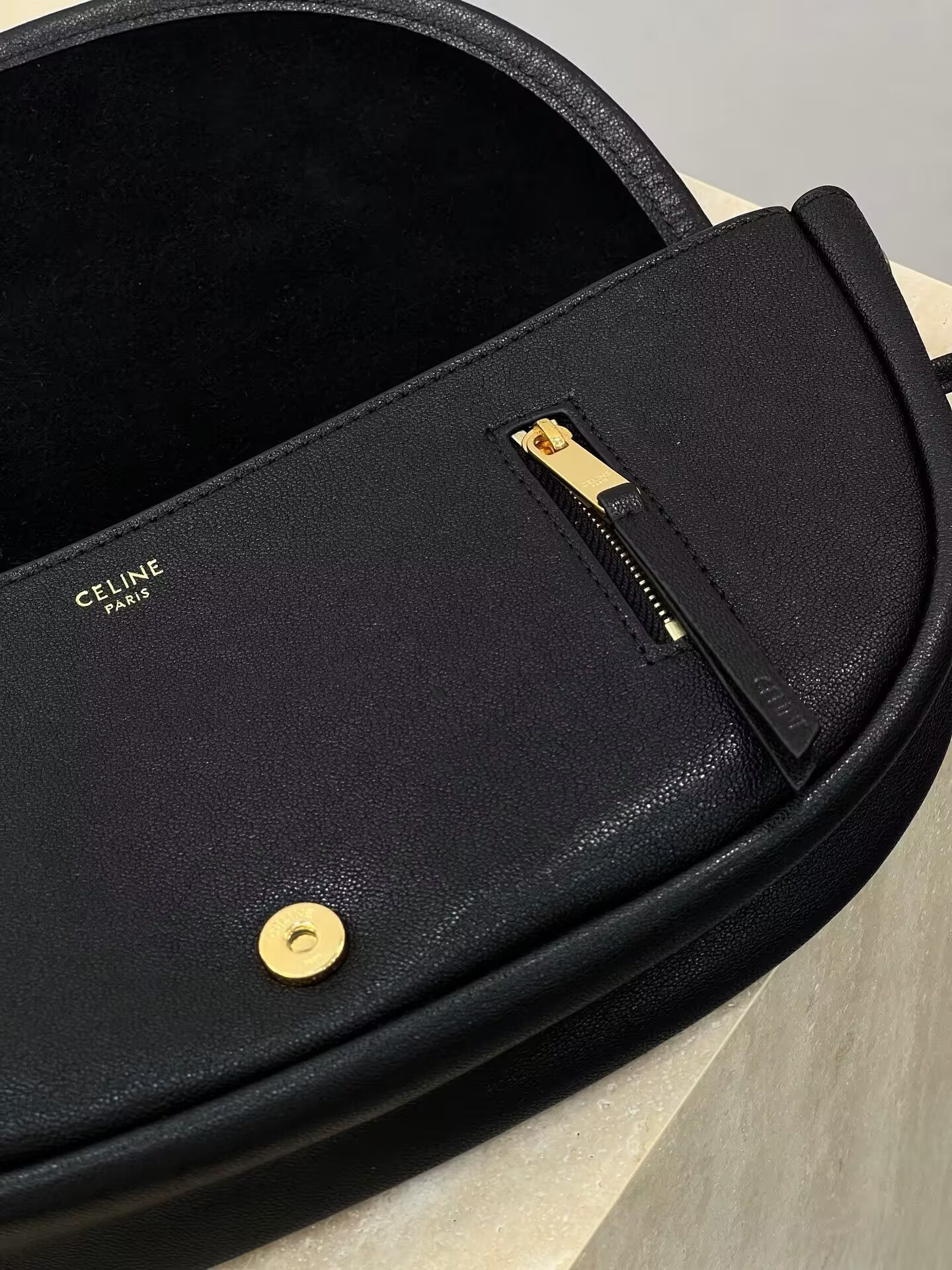 ce**e halfmoon soft triomphe bag in S*pple shiny lambskin 25x13x5cm