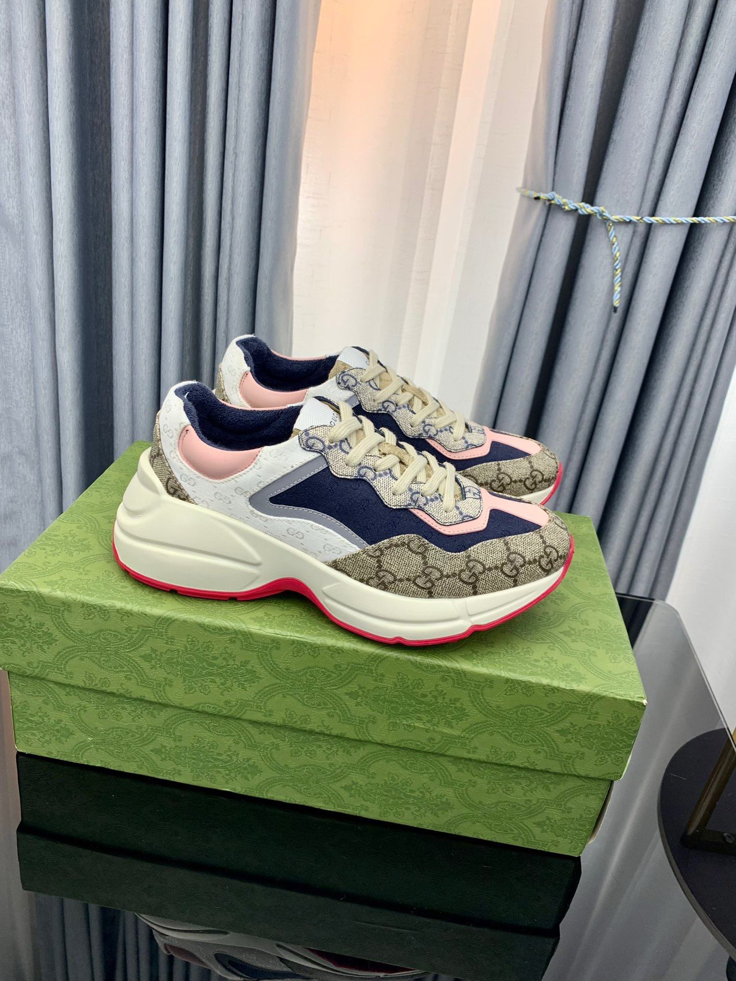 UA G*u*i GG Rhyton Sneaker