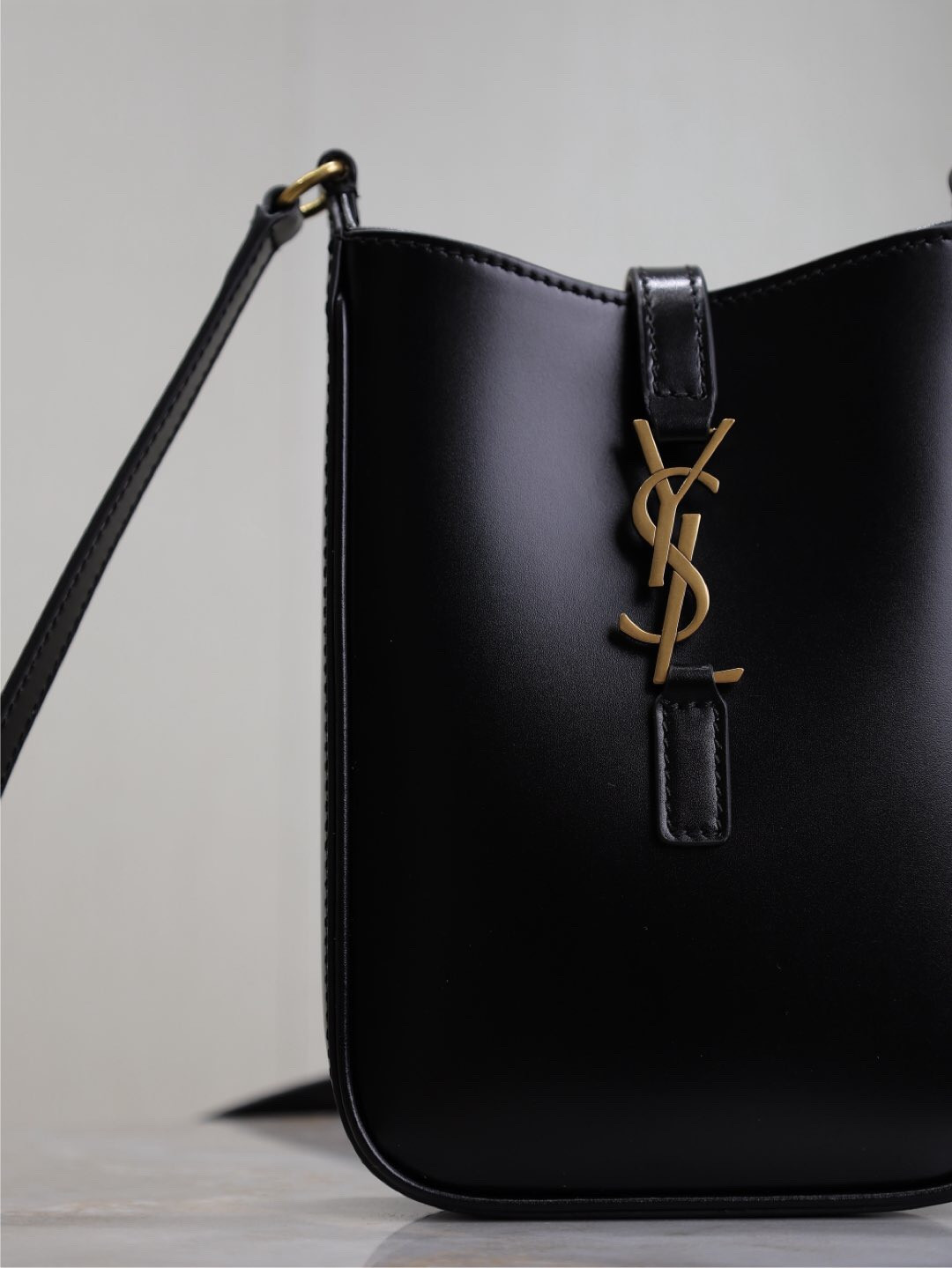 Y*L LE 5 A 7 Mini 18x13.5x3.5cm