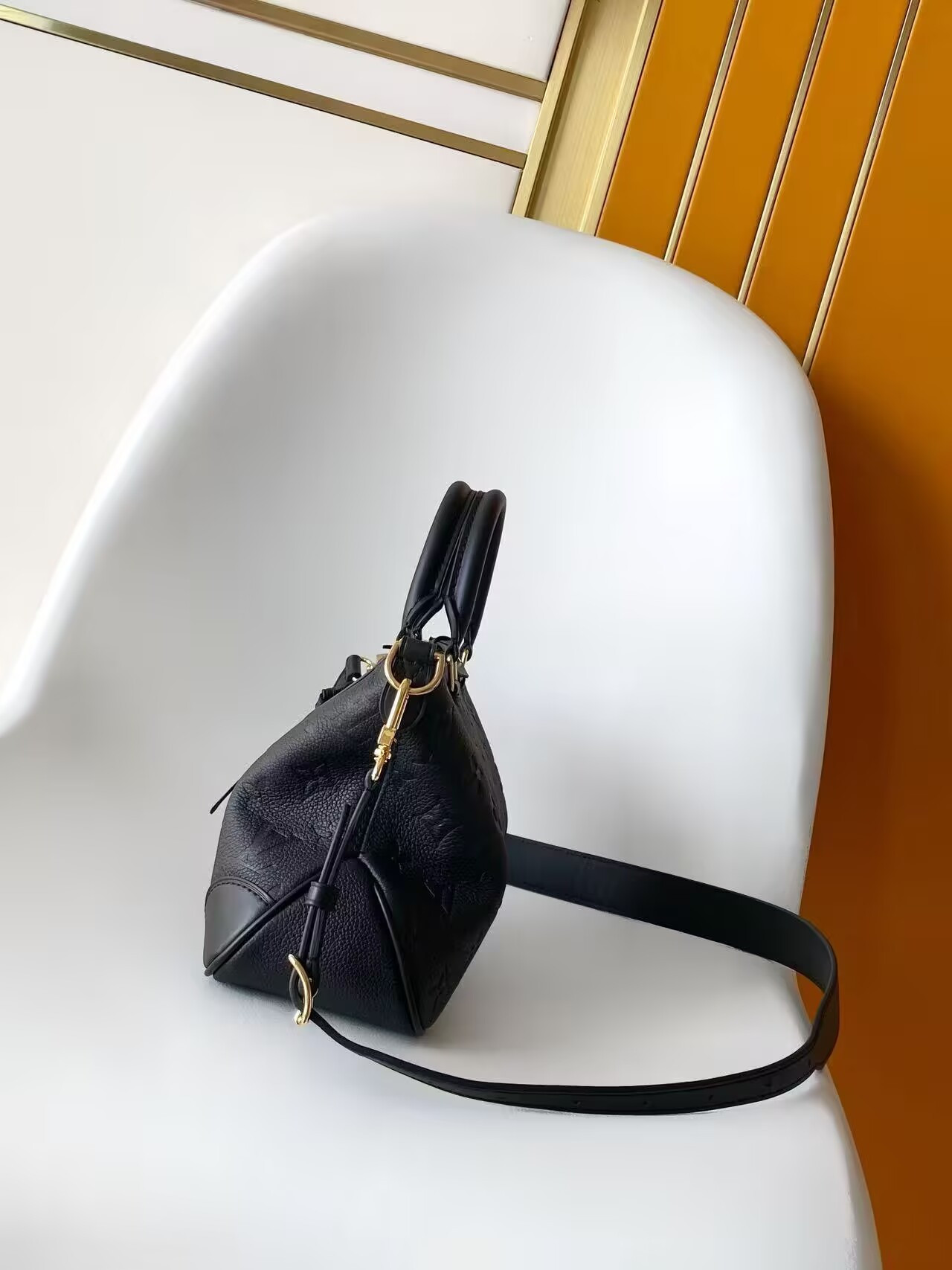 LV Skyline PM M28511 28 x 17.5 x 10.5 cm
