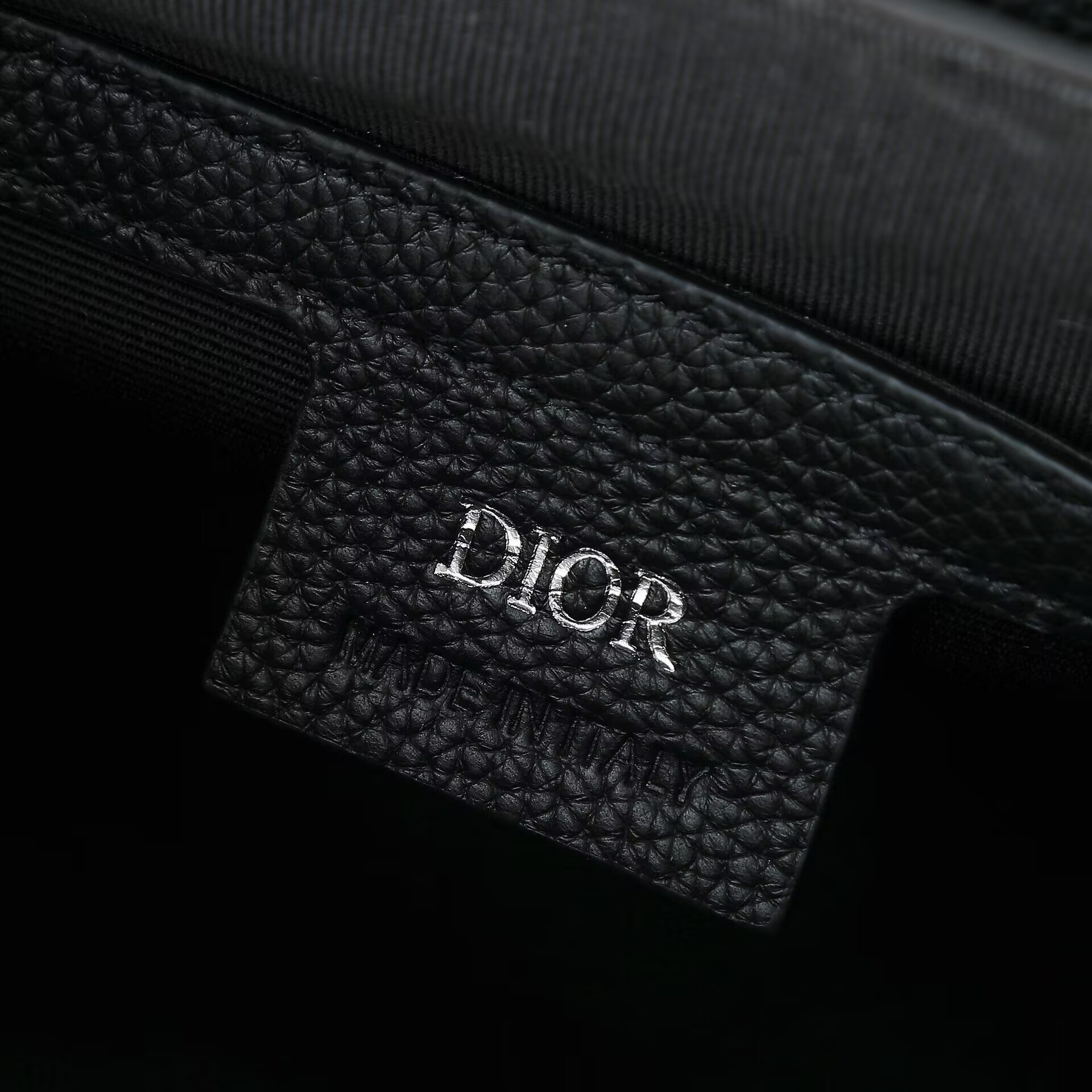 D*0r Small Saddle Messenger Bag With Flap 23x18x6cm