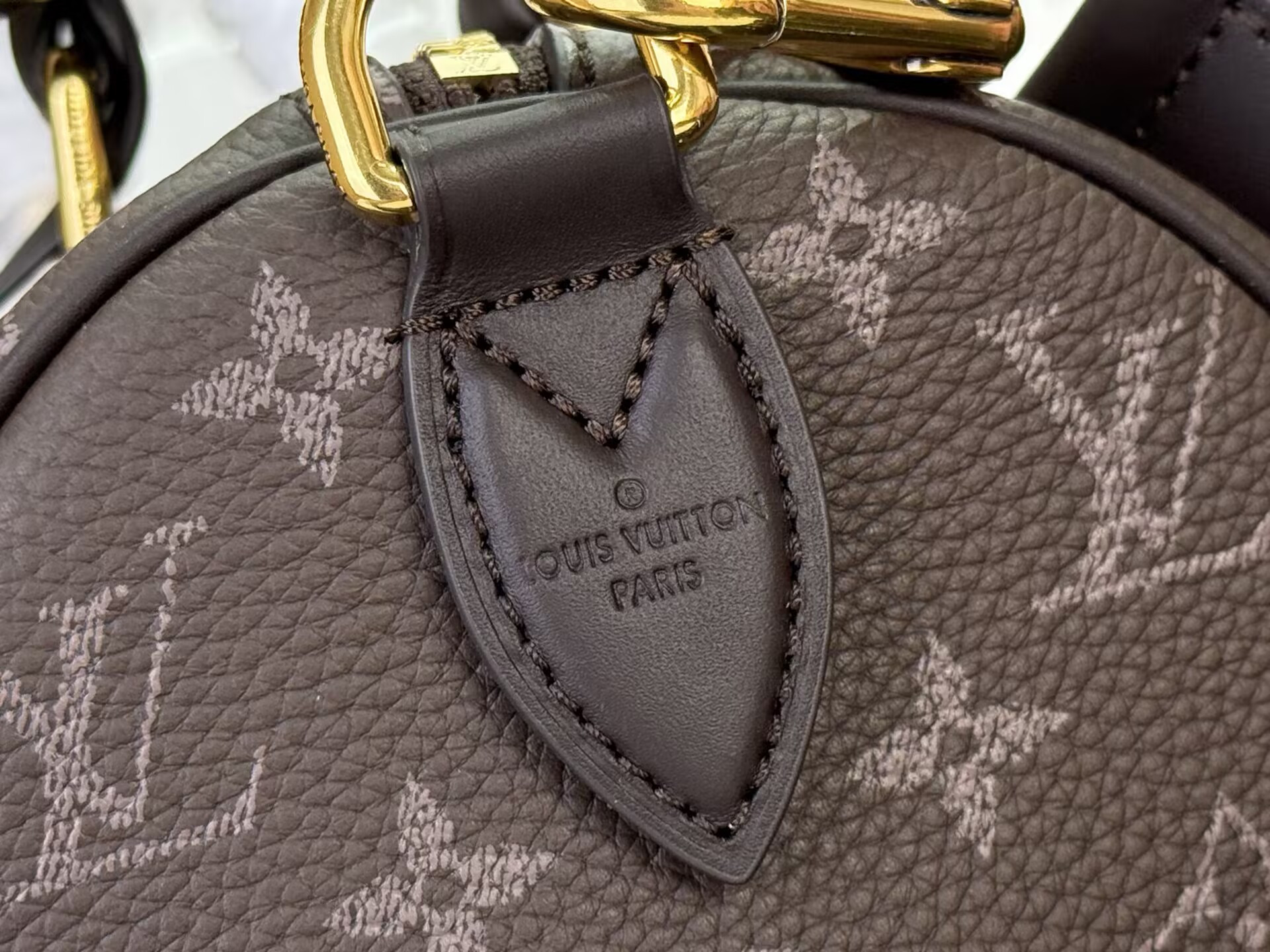 LV Speedy P9 Bandoulière M27974 25 25x15x15cm