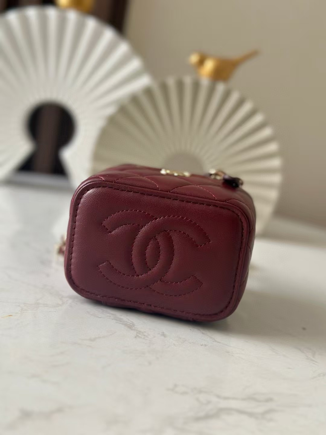 Ch*el Classic Top Handle Vanity Case with Chain 10x7x9cm