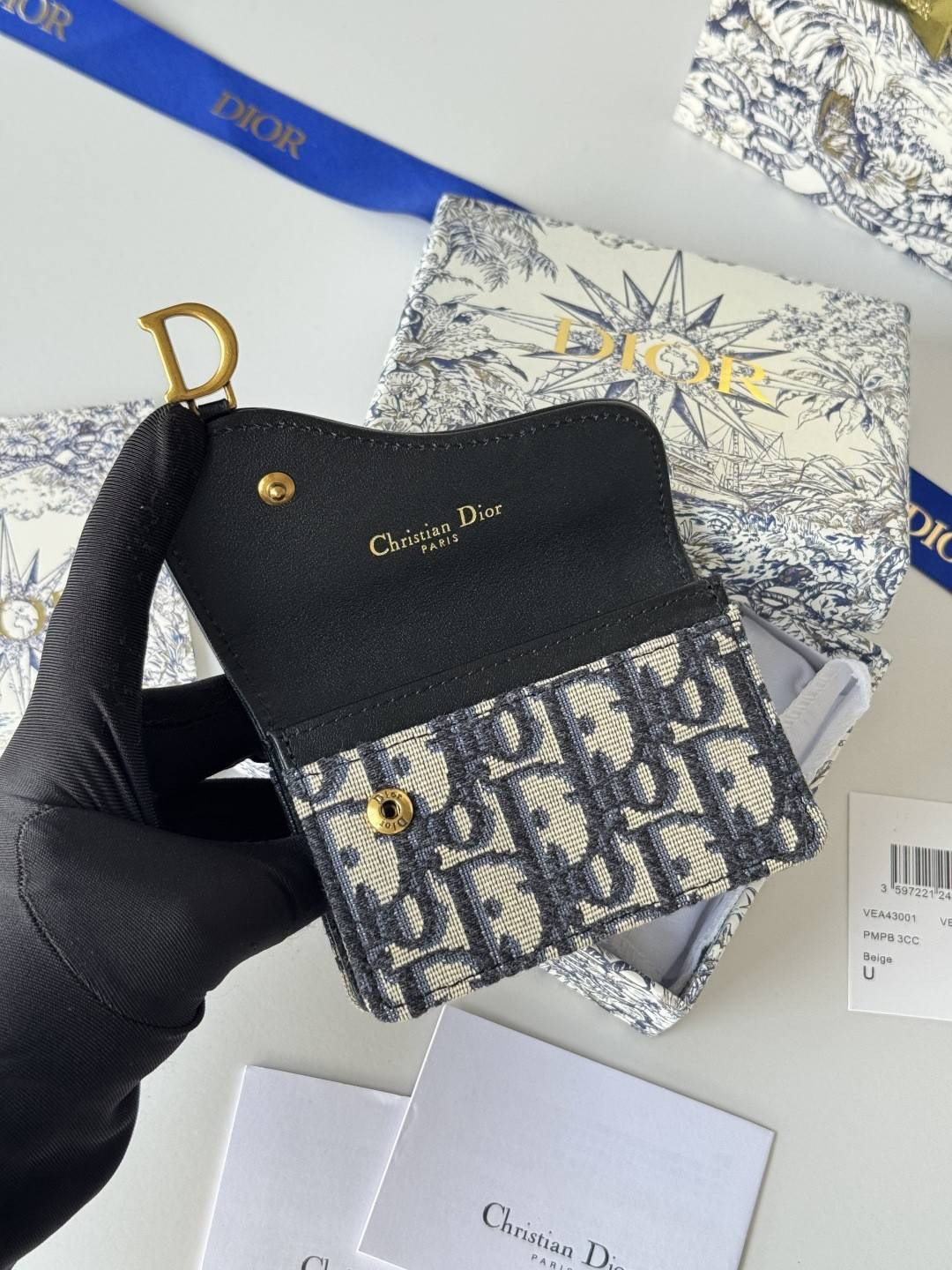 D*0r Saddle Bloom Card Holder 11x7.5x3cm