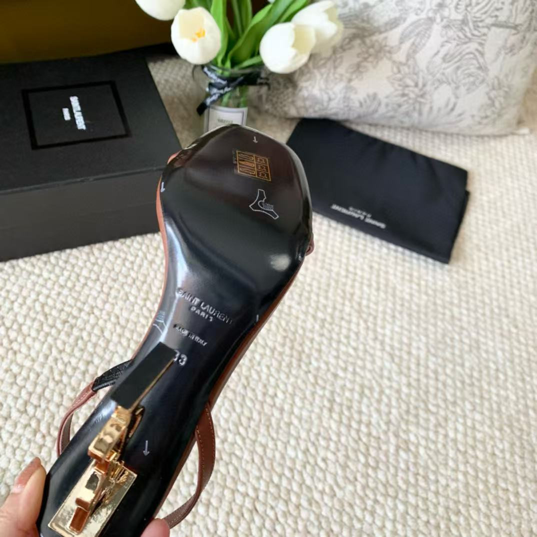 ua Y*L opyum sandals