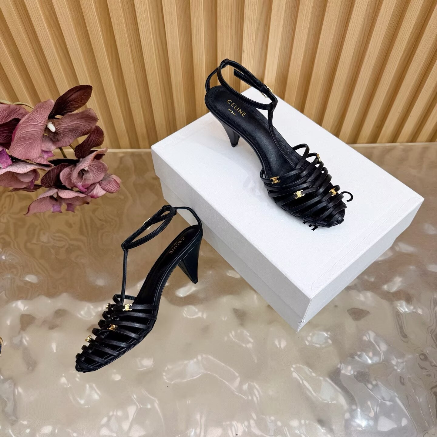 ua Ce**e cage heeled sandal 6cm heel