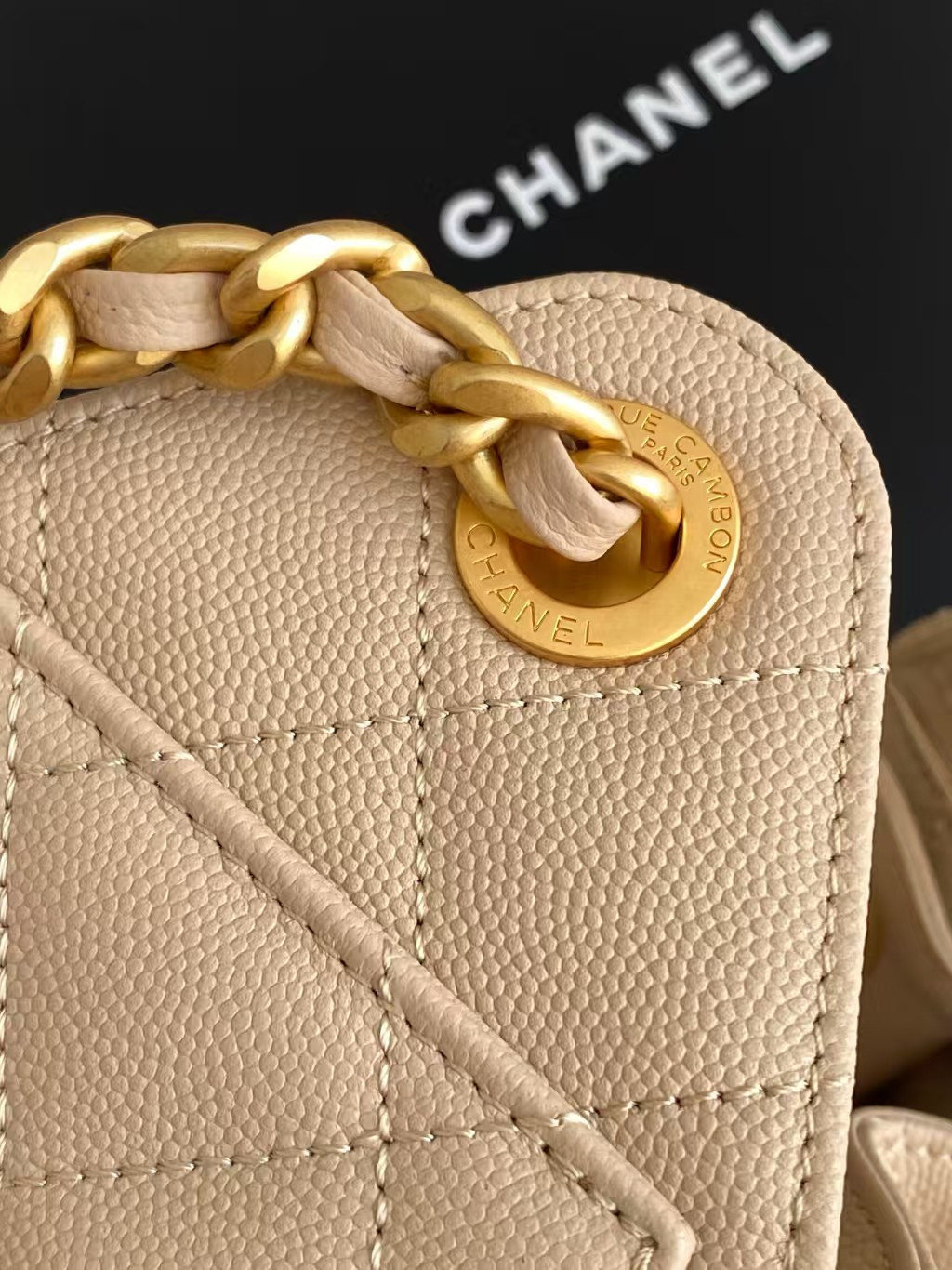 Ch*el 25C Bucket Bag 20x22x12.5cm