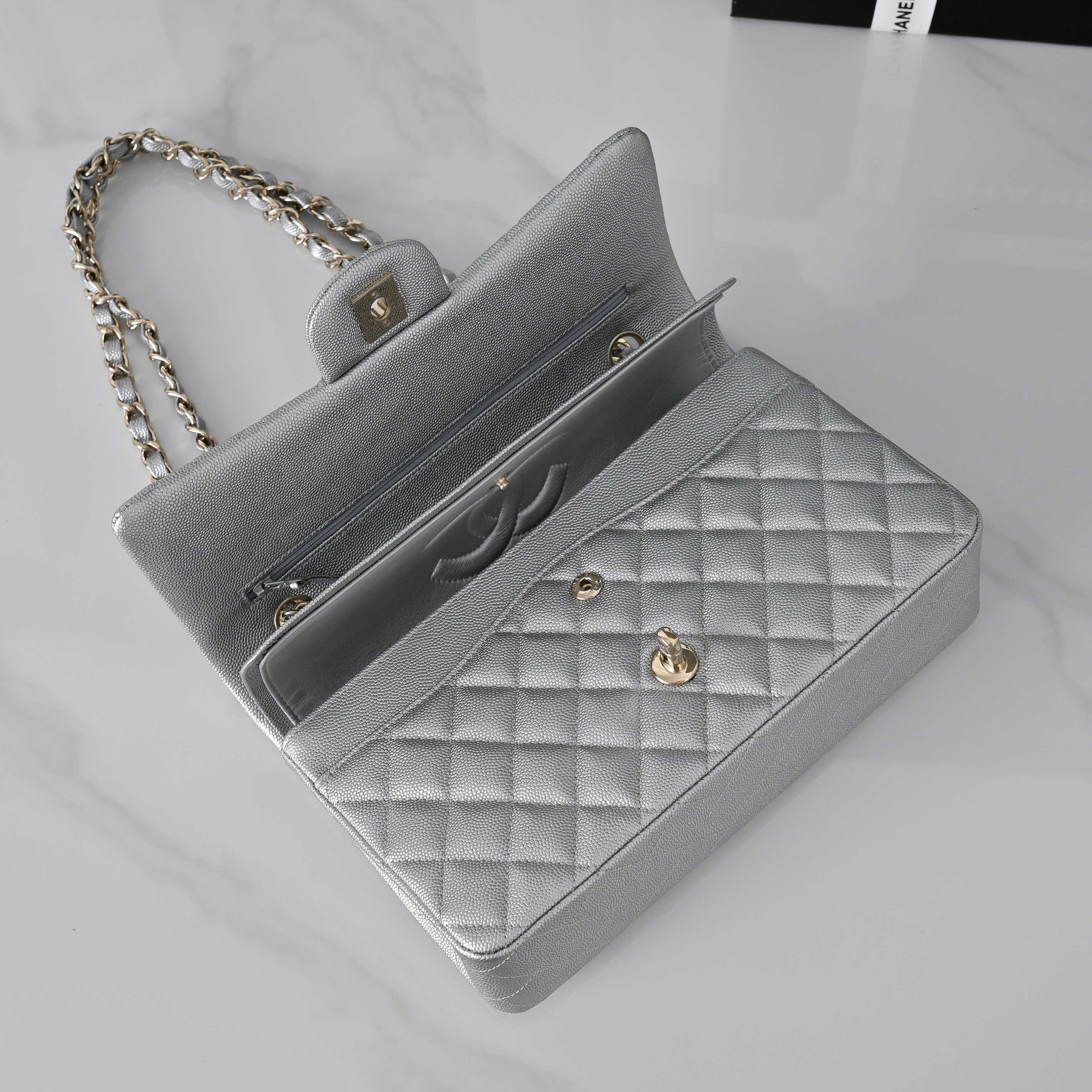 Ch*el classic flap light gold hardware a01112 15.5x25.5x6.5cm