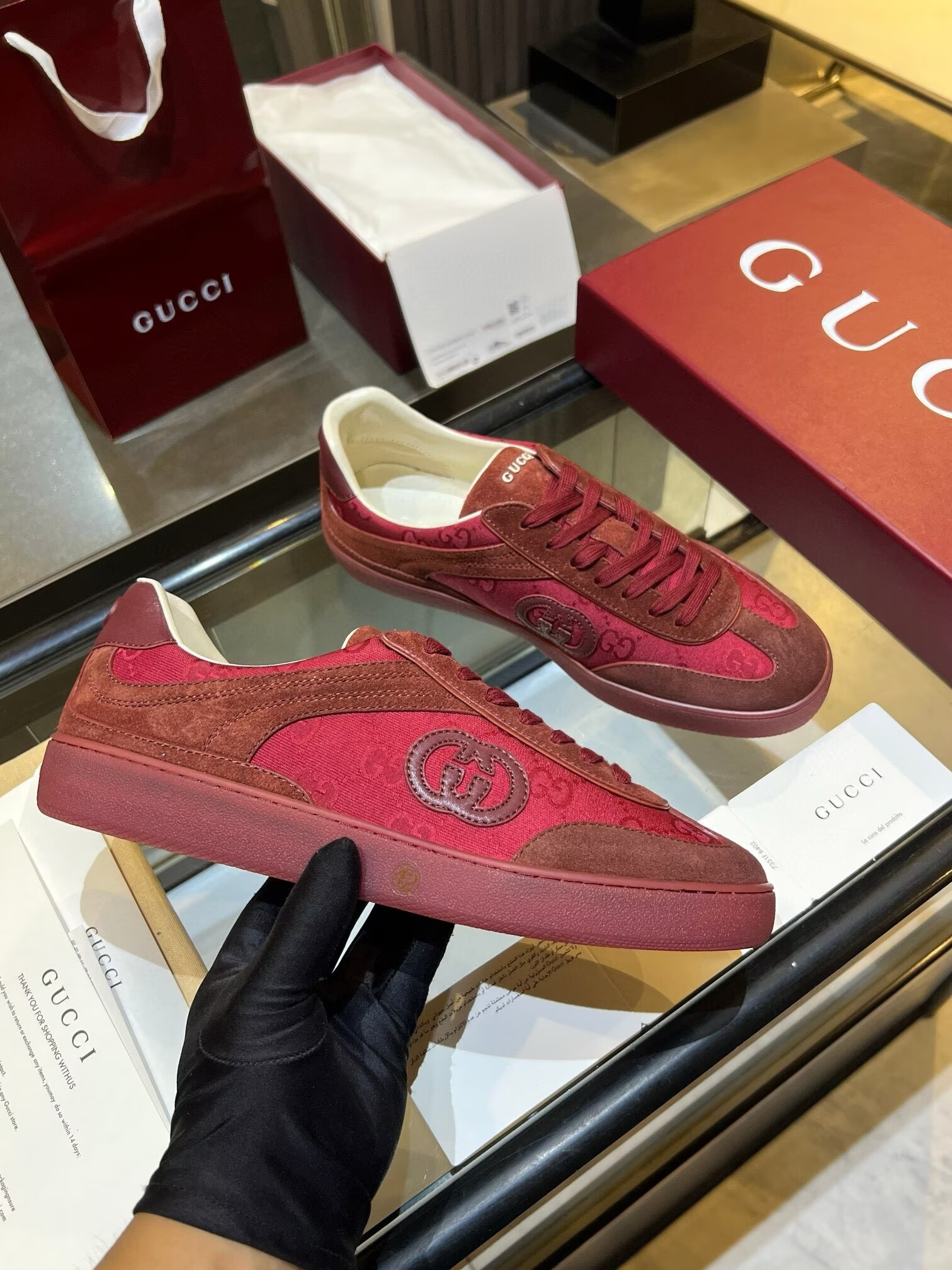ua G*u*i g75 sneaker rosso ancora