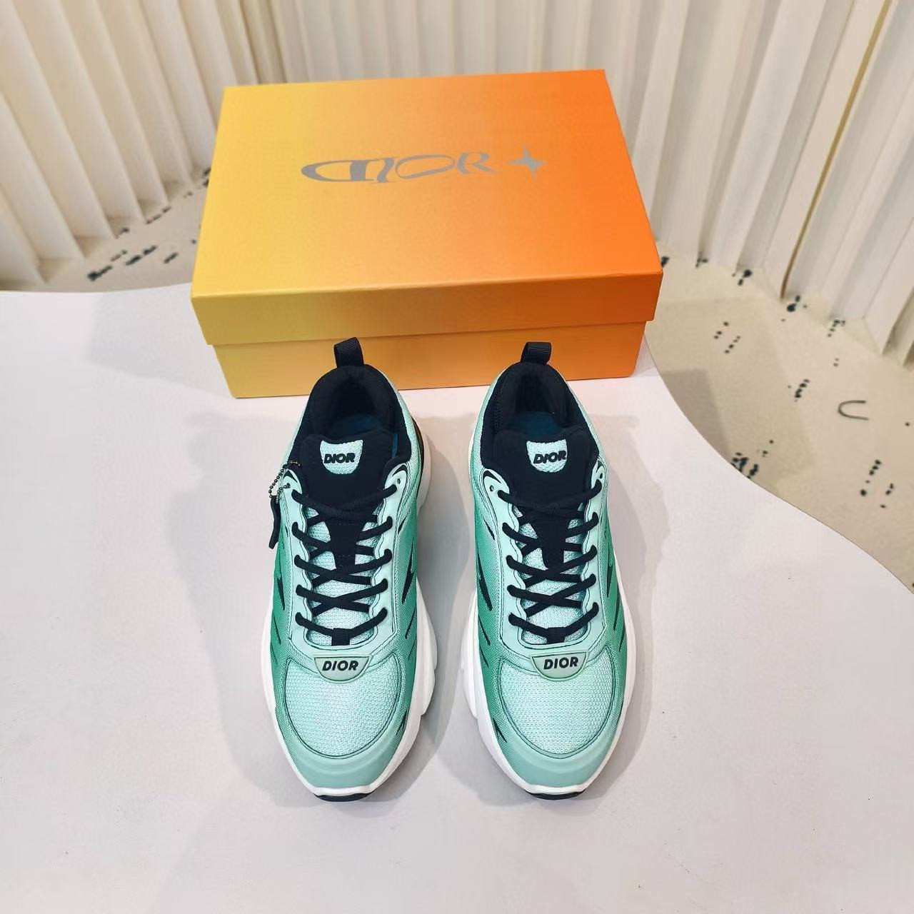 UA D*0r Sneaker