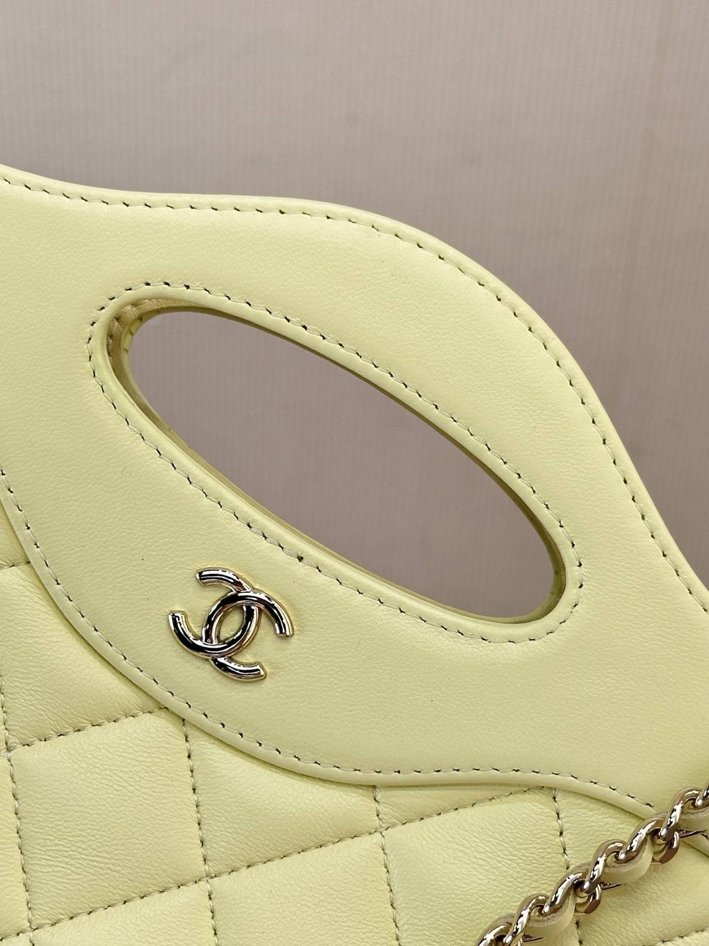 Ch*el nano chain bag 17.5x20.5cm