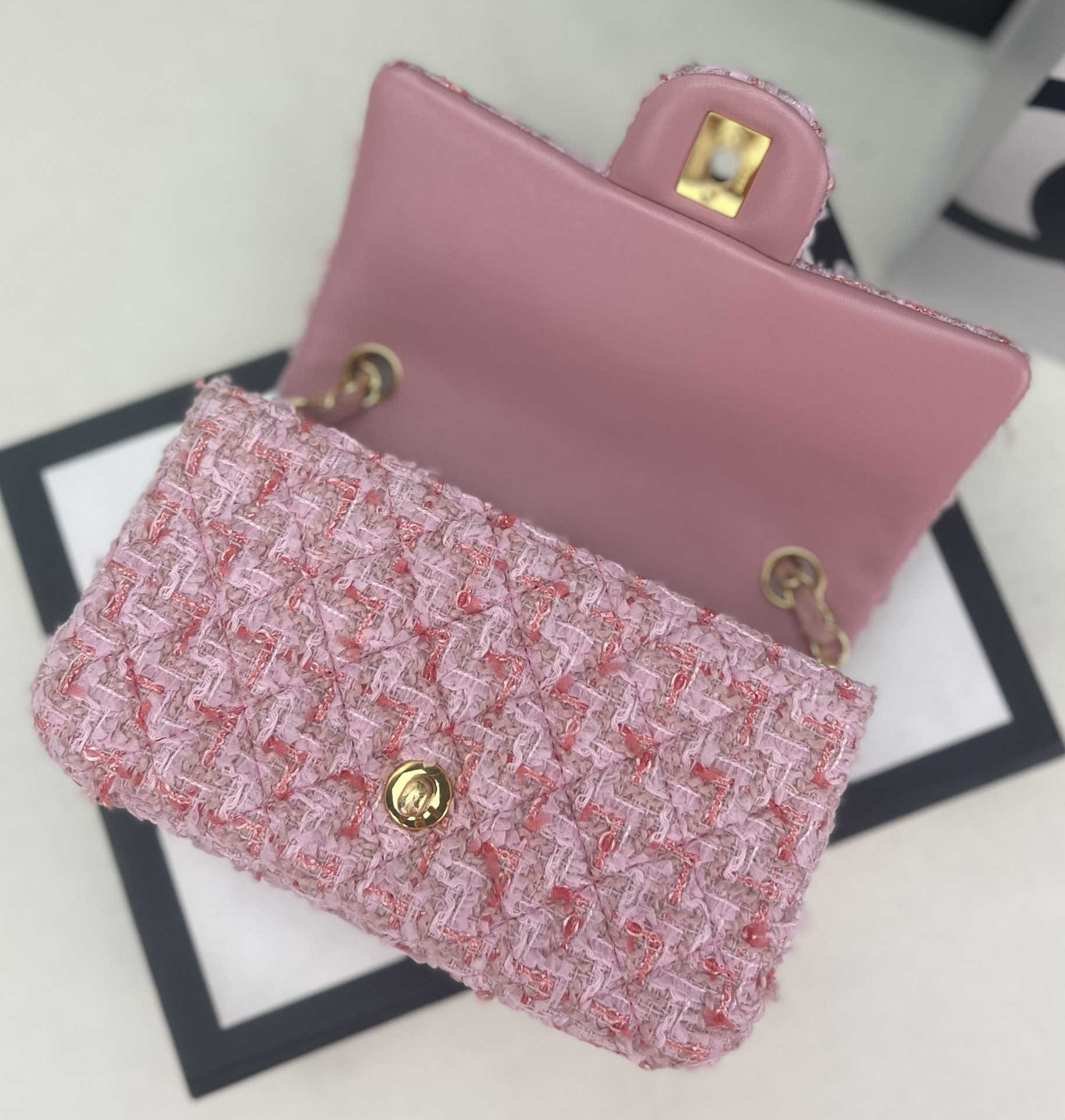 Ch*el classic flap bag 20x12x6cm