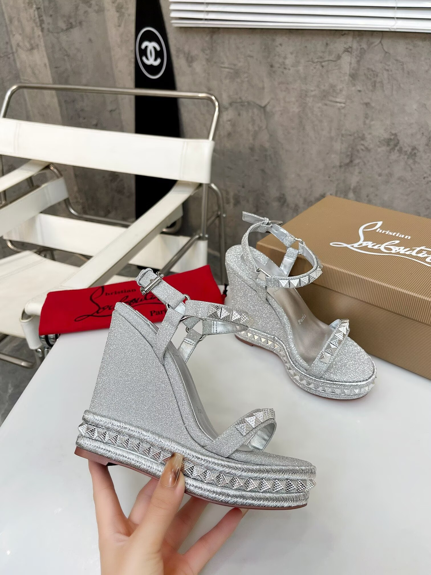 ua Ch**an louboutin pyraclou 120 mm