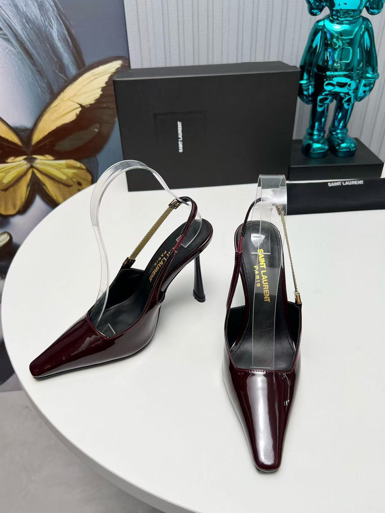 ua y*l Sa**t Lau*nt glazed calfskin lee slingback pumps